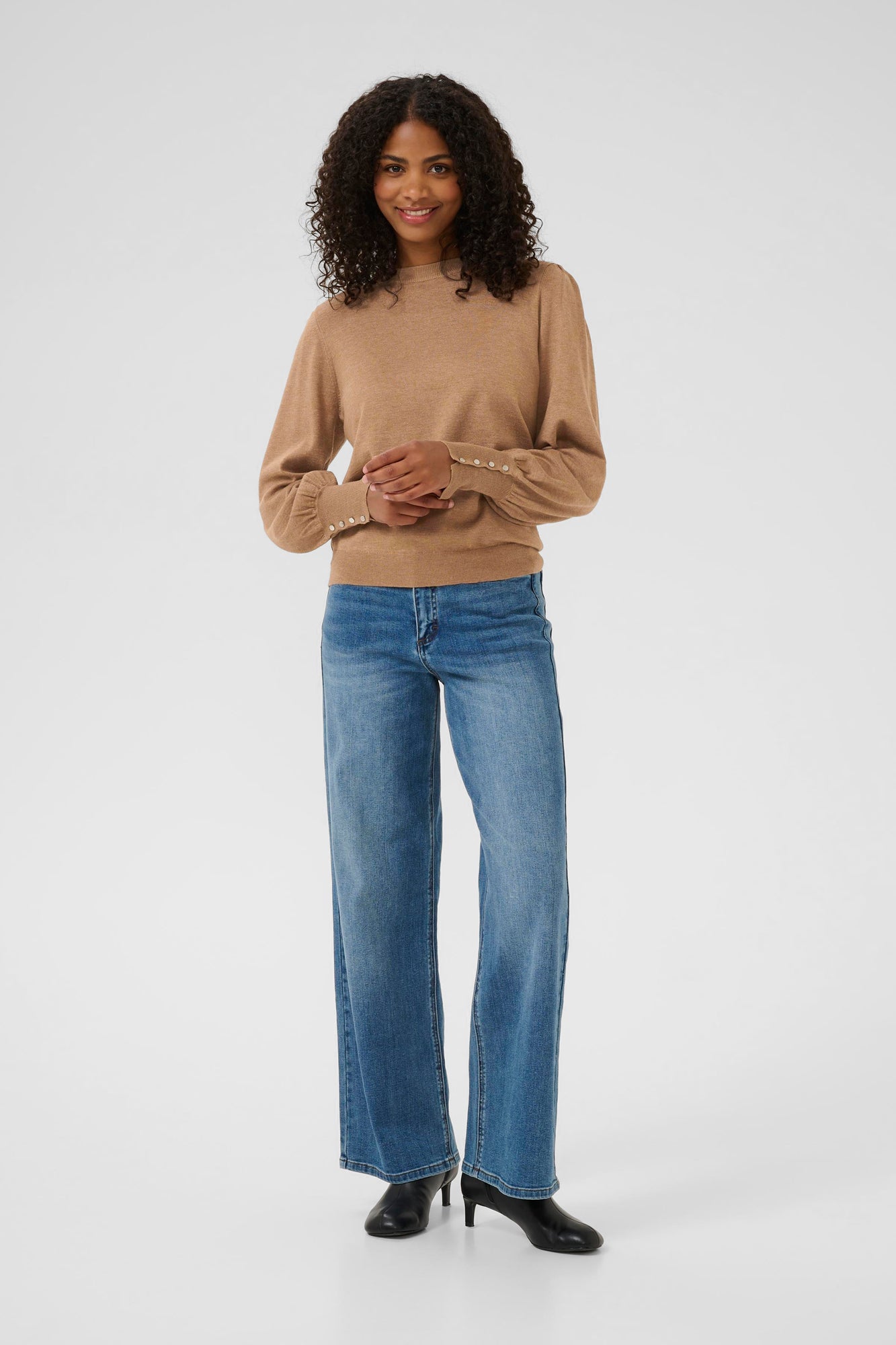 Chandail manches longues pour femme par Kaffe | 10508681 Noix De Coco Grillée | Boutique Vvög, vêtements mode pour homme et femme