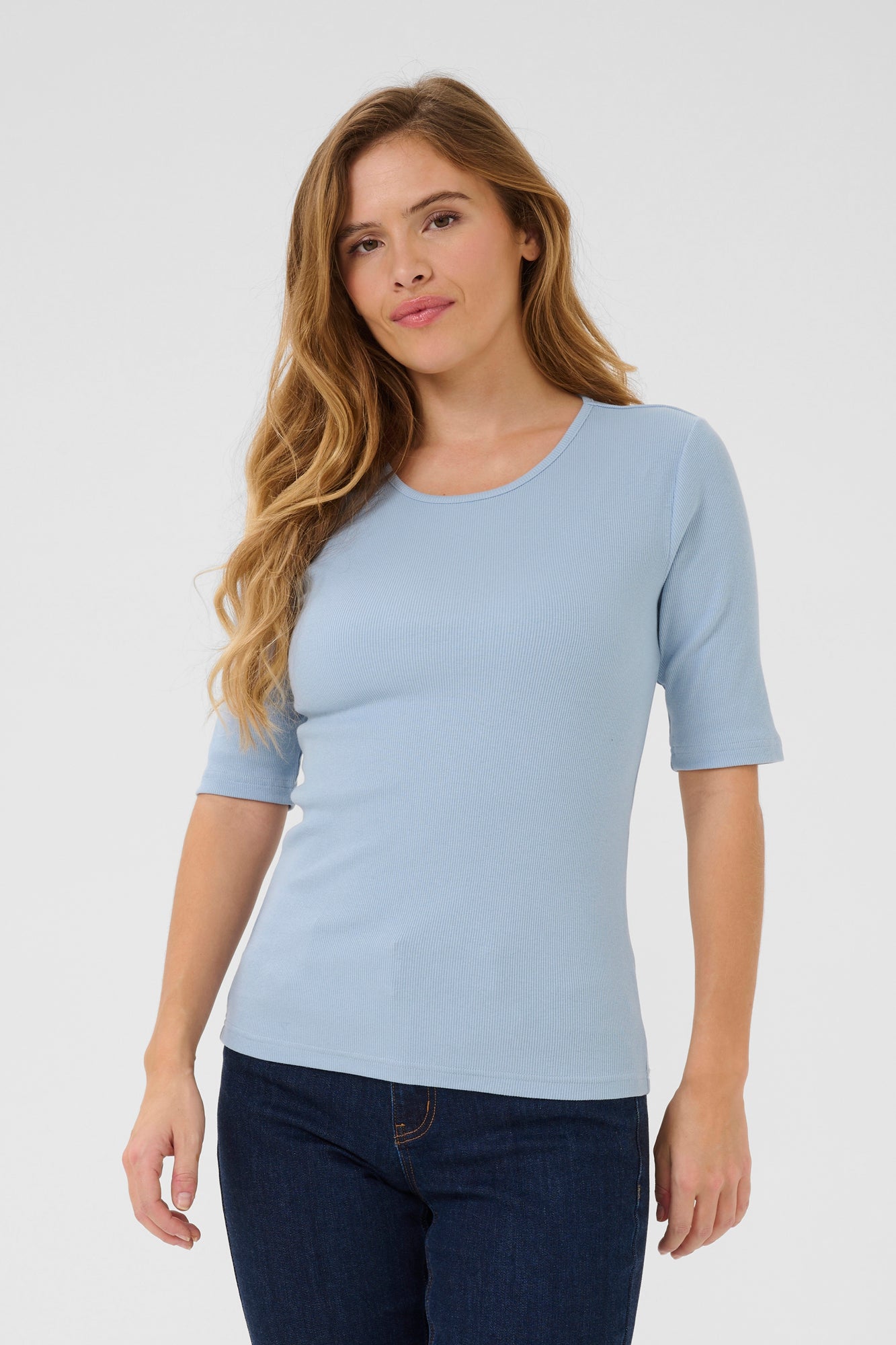 T-Shirt pour femme par Kaffe | 10508766 Chambray Doux | Boutique Vvög, vêtements mode pour homme et femme