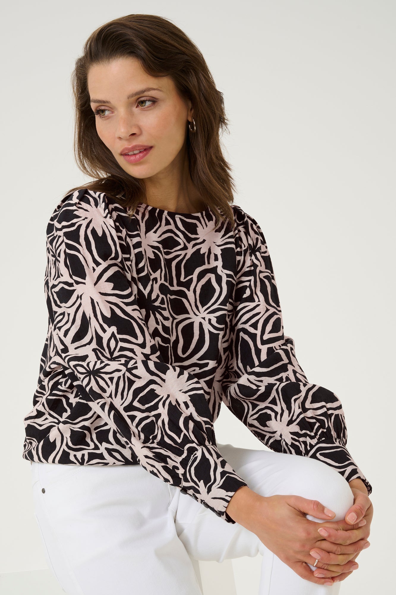 Blouse pour femme par Kaffe | 10509607 Noir/Beige Clair | Boutique Vvög, vêtements mode pour homme et femme