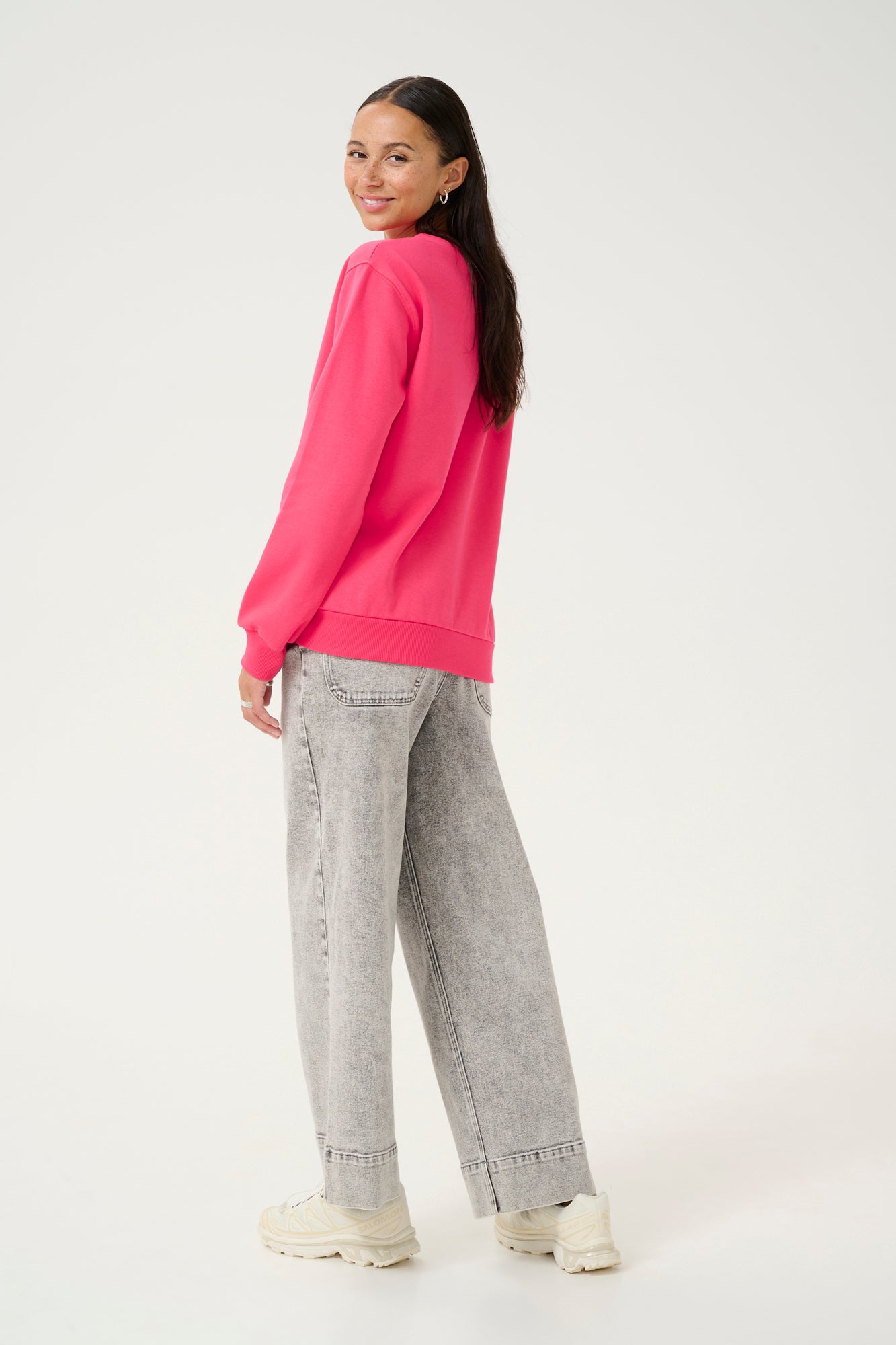 Chandail manches longues pour femme par Kaffe | 10509722 Framboise | Boutique Vvög, vêtements mode pour homme et femme