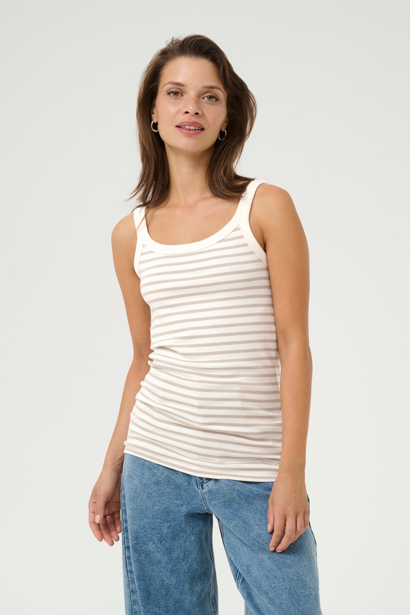 Camisole pour femme par Kaffe | 10509814 Noir Sable Raisin | Boutique Vvög, vêtements mode pour homme et femme