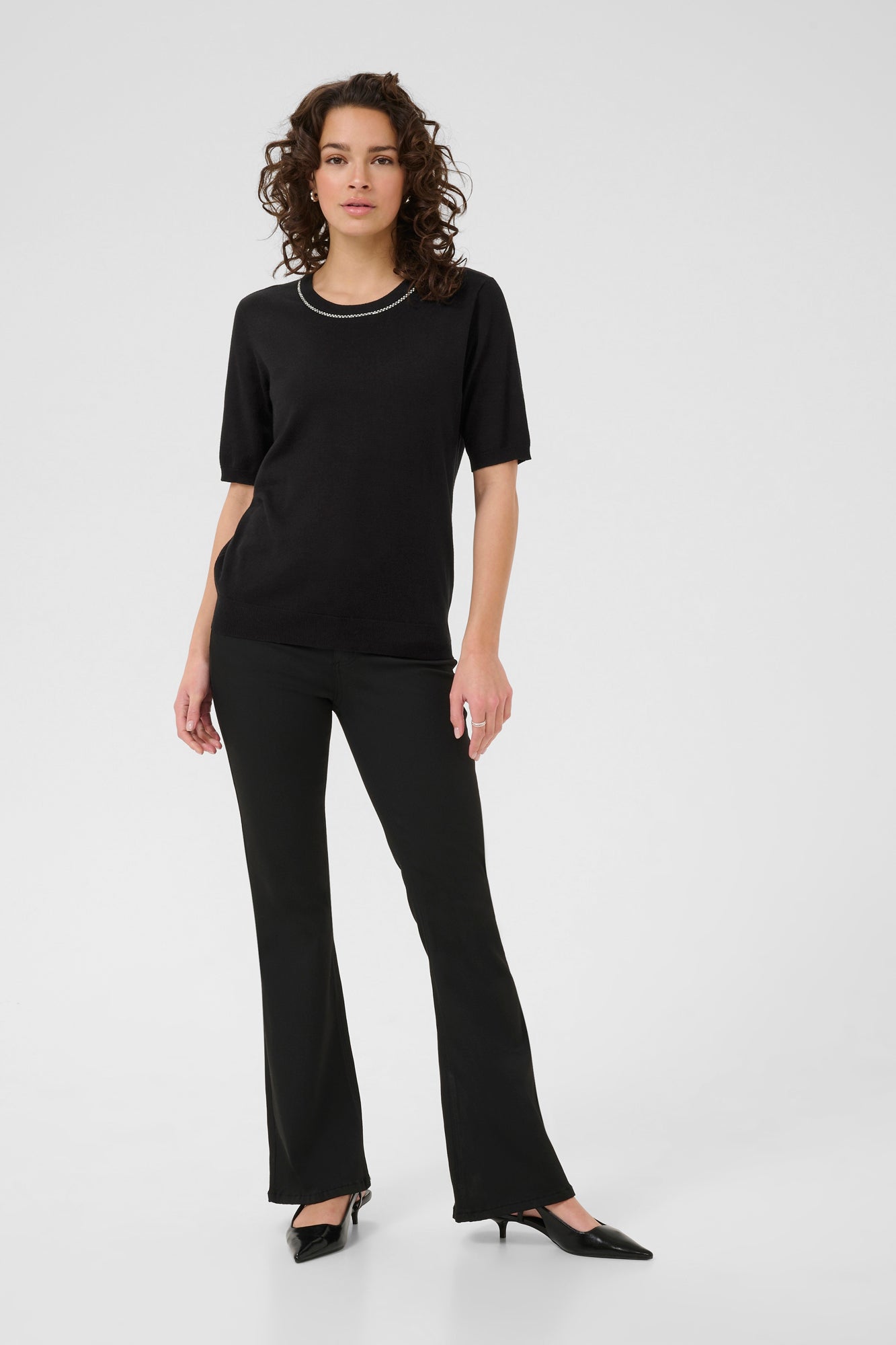T-Shirt pour femme par Kaffe | 10510929 Noir Profond | Boutique Vvög, vêtements mode pour homme et femme