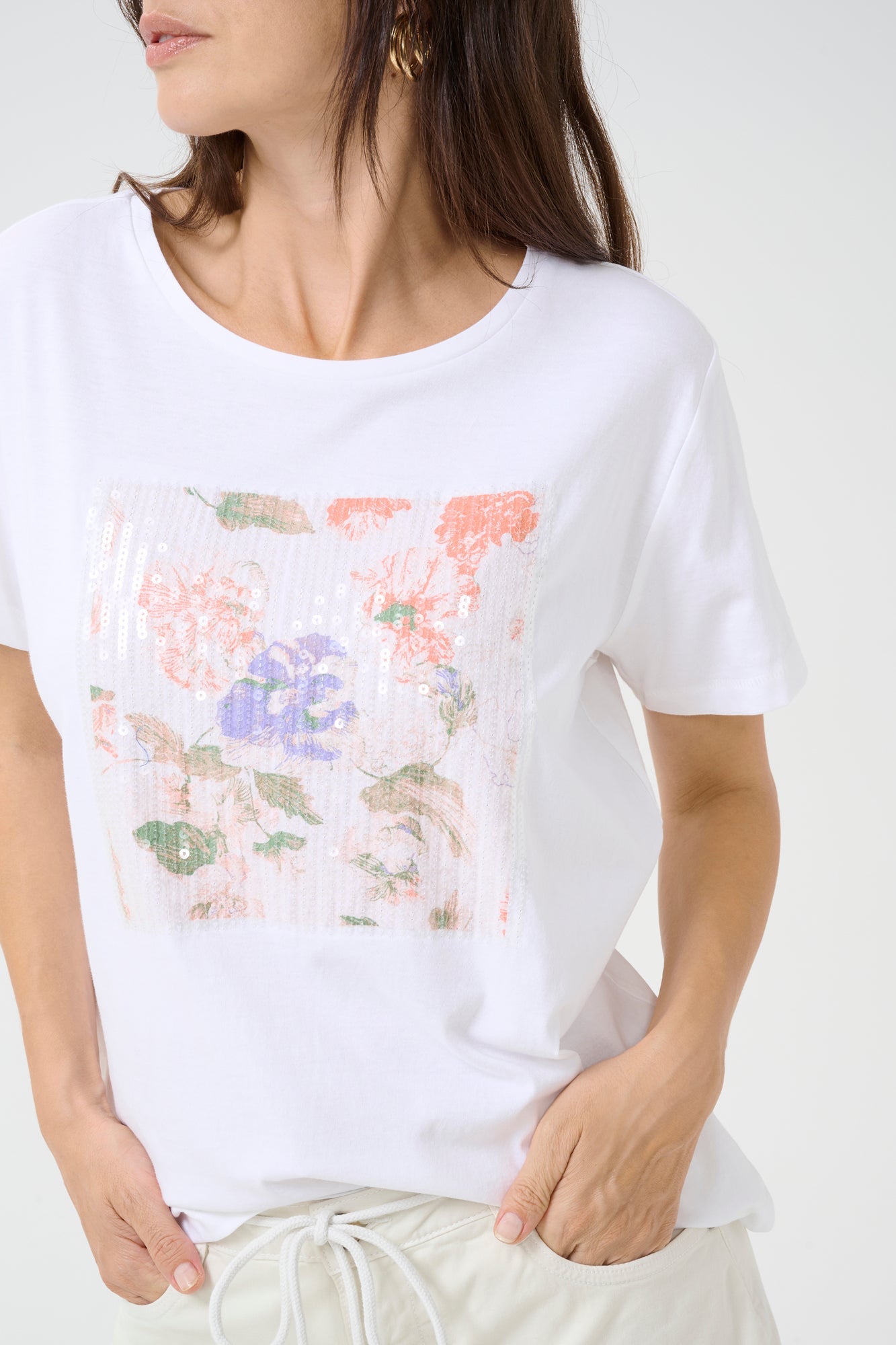 T-Shirt pour femme par Cream | 10613486 Paillettes Florales | Boutique Vvög, vêtements mode pour homme et femme