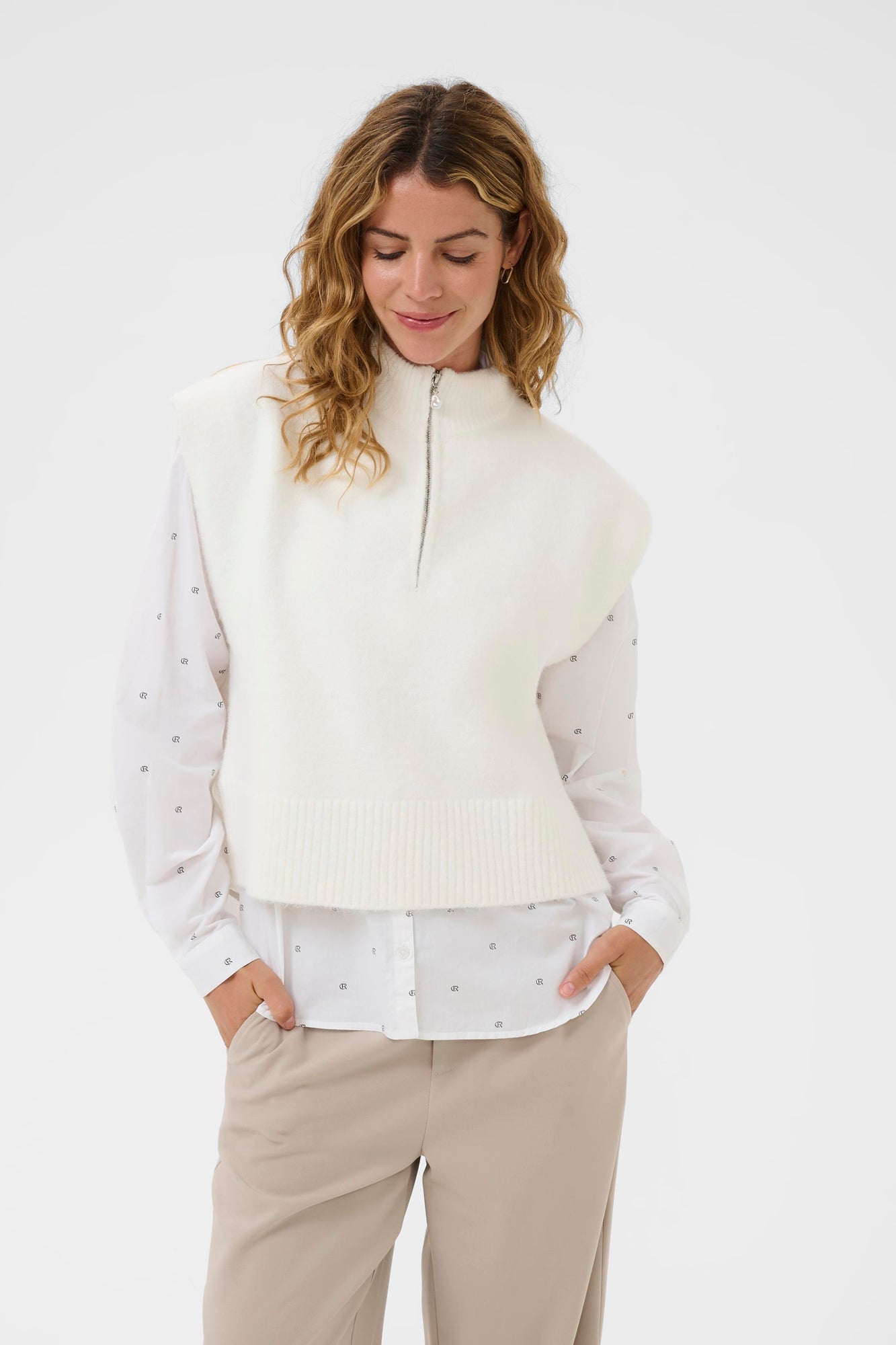 Petite veste sans manche pour femme par Cream | 10614514 Blanc Murmure | Boutique Vvög, vêtements mode pour homme et femme