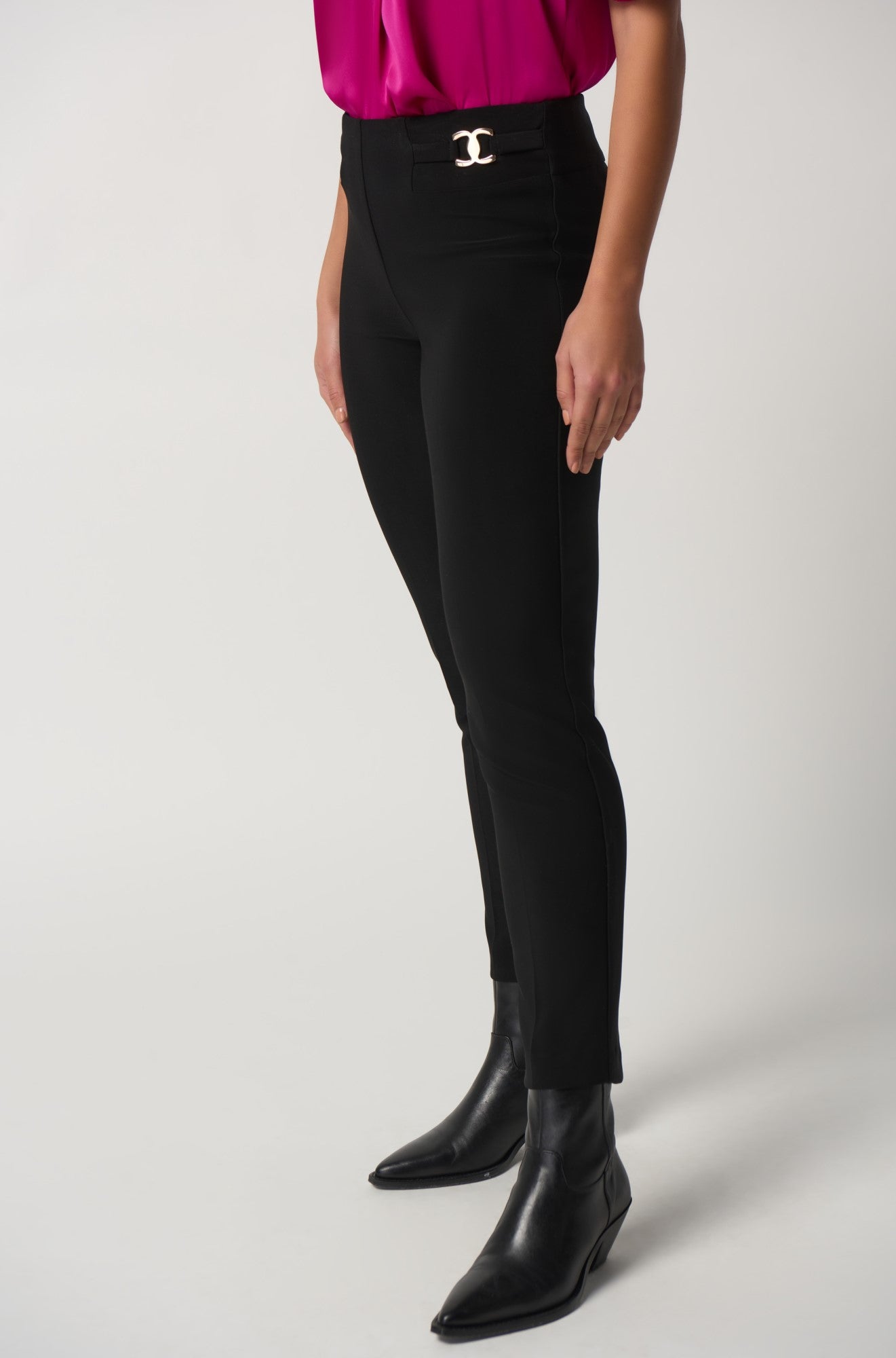Pantalon pour femme par Joseph Ribkoff | 233180 Noir | Boutique Vvög, vêtements mode pour homme et femme