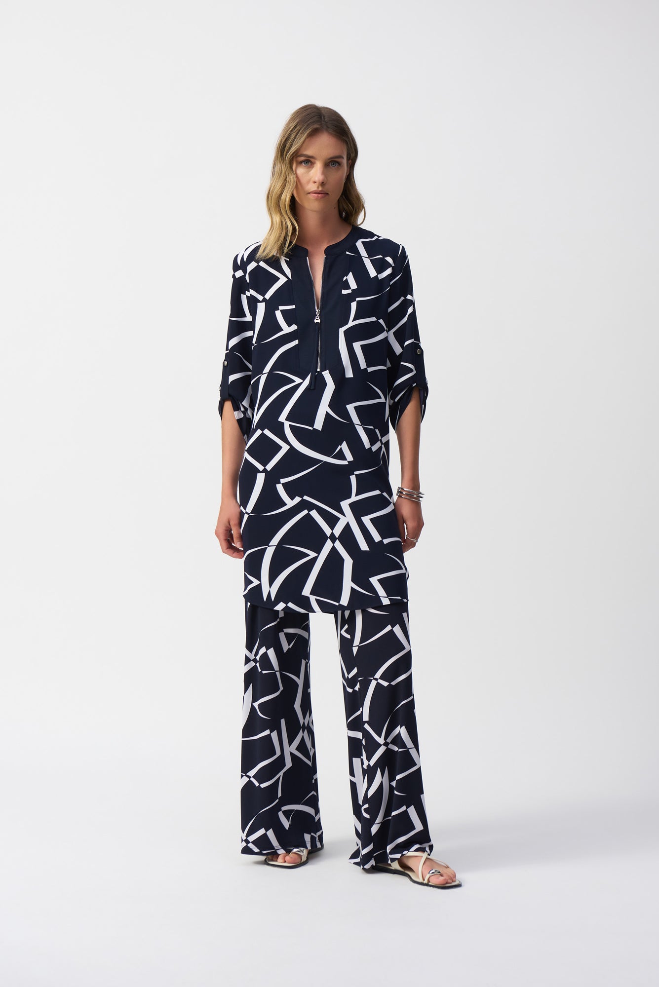Robe pour femme par Joseph Ribkoff | 251143 2229-Midnight Blue/Vanilla | Boutique Vvög, vêtements mode pour homme et femme