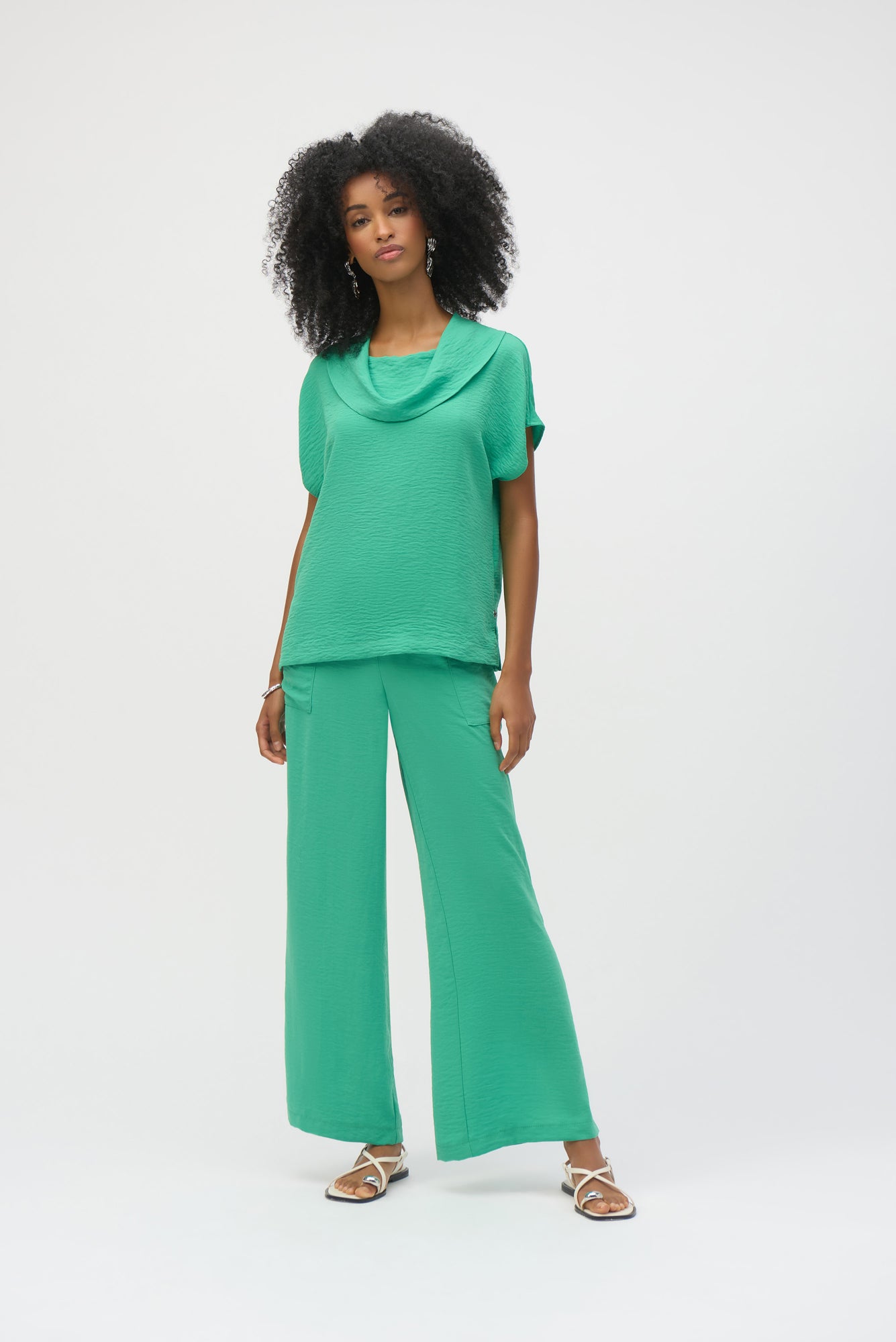 T-Shirt pour femme par Joseph Ribkoff | 252055 Bleu Nuit | Boutique Vvög, vêtements mode pour homme et femme