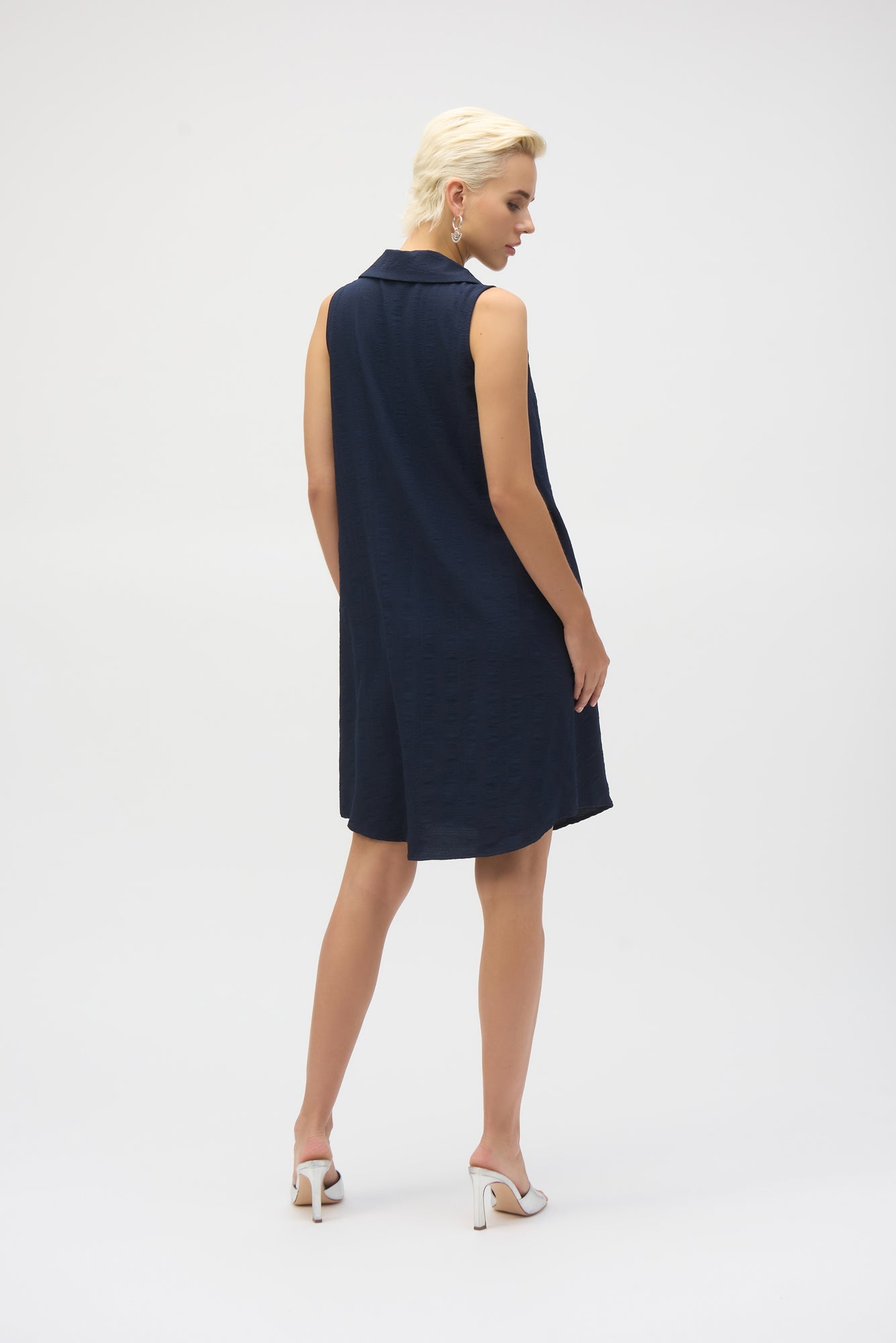 Robe pour femme par Joseph Ribkoff | 252173 Bleu Nuit | Boutique Vvög, vêtements mode pour homme et femme
