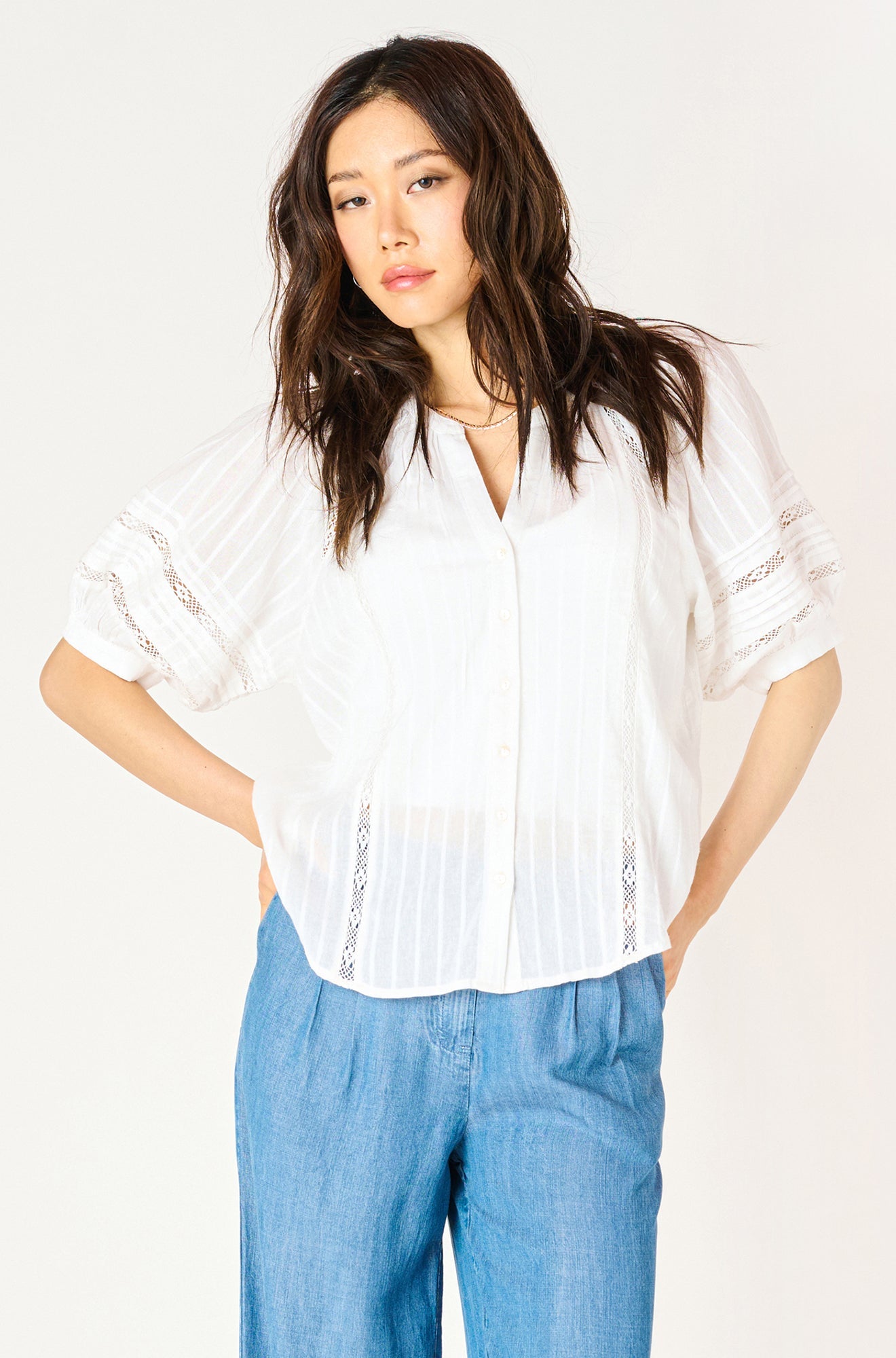 Blouse pour femme par Dex | 2523706 D Blanc | Boutique Vvög, vêtements mode pour homme et femme