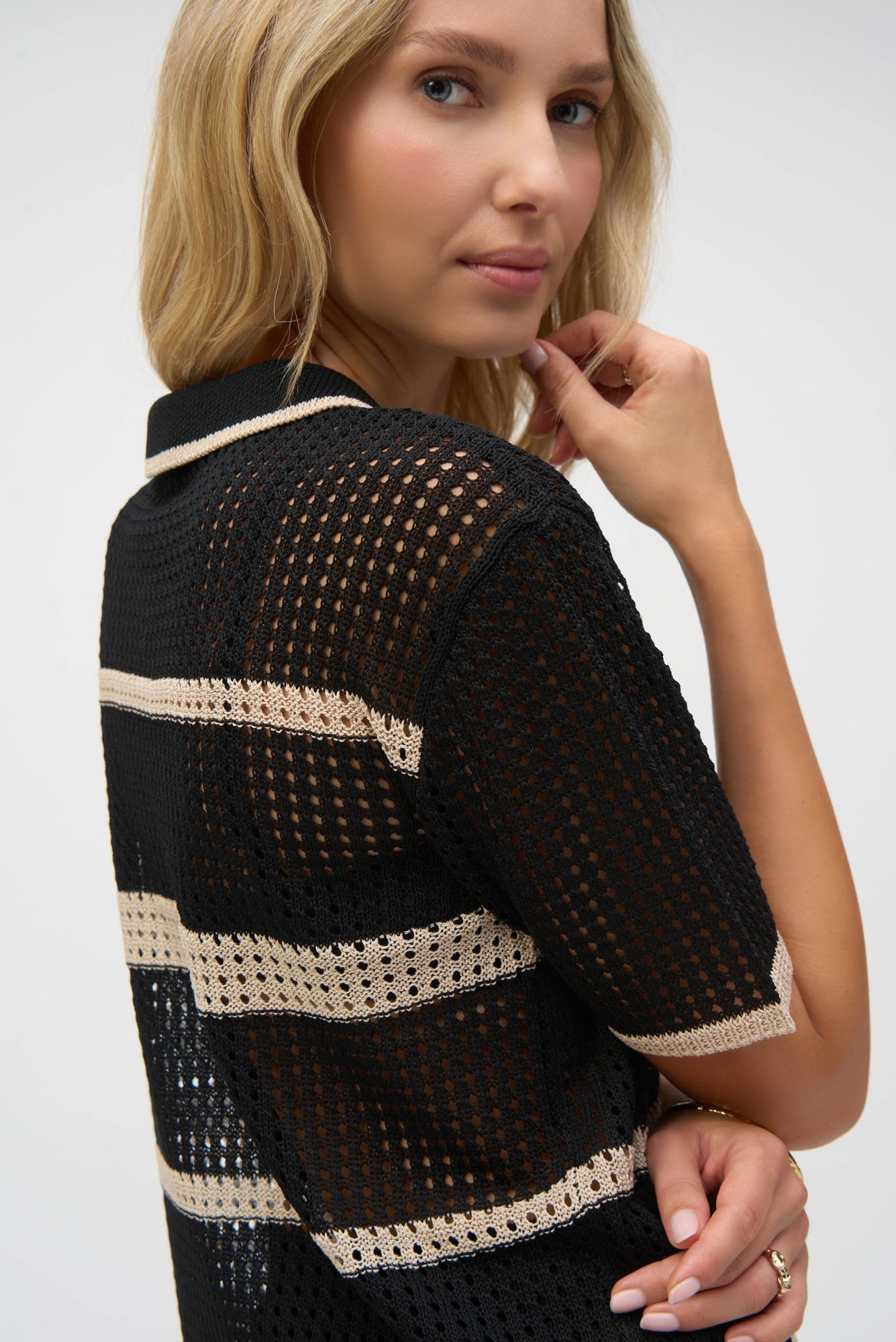 Blouse transparante pour femme par Joseph Ribkoff | 252924 Parchemin | Boutique Vvög, vêtements mode pour homme et femme