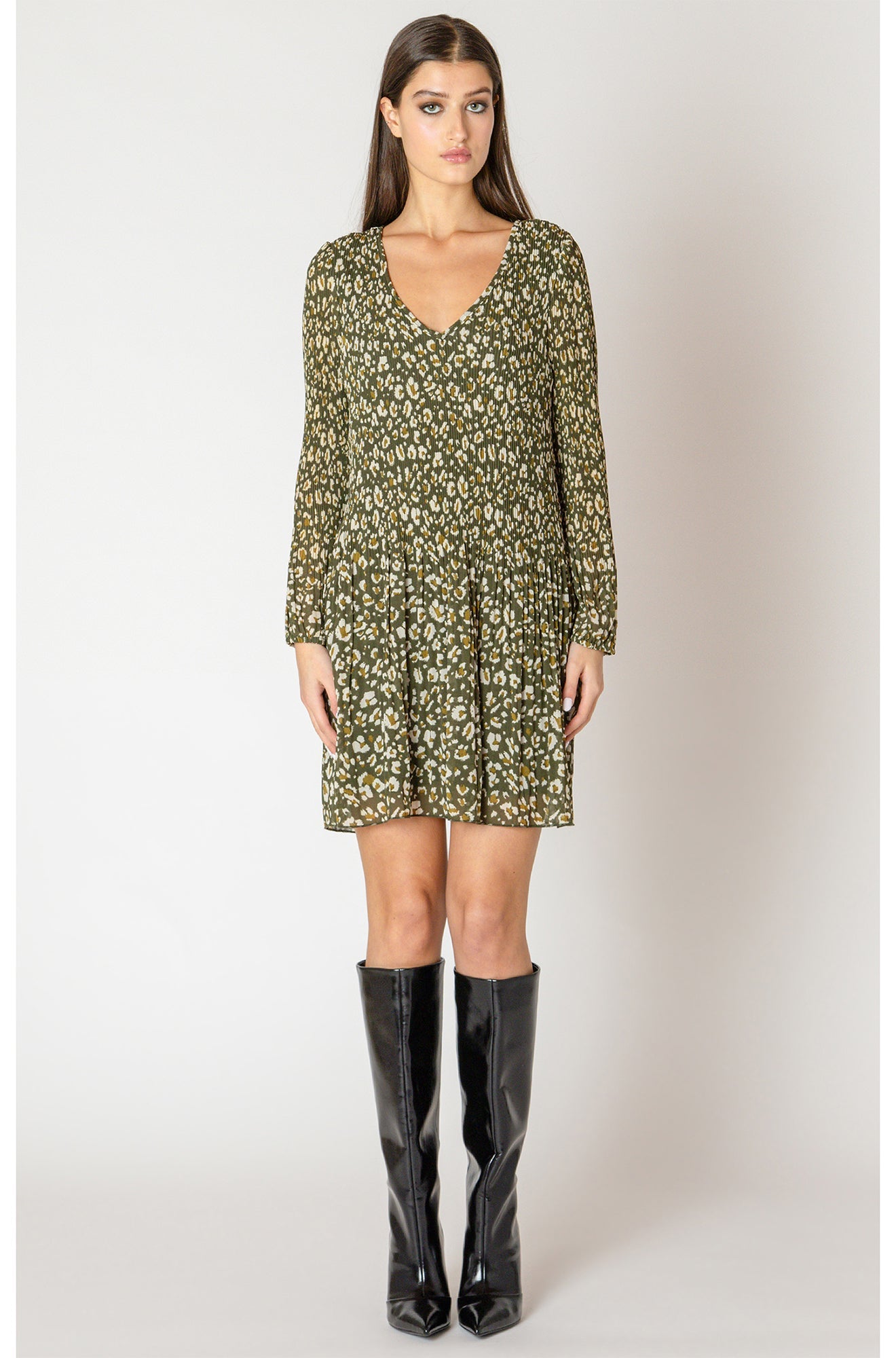 Robe pour femme par Black Tape | 2622508 T Vert Imprimé Animal | Boutique Vvög, vêtements mode pour homme et femme