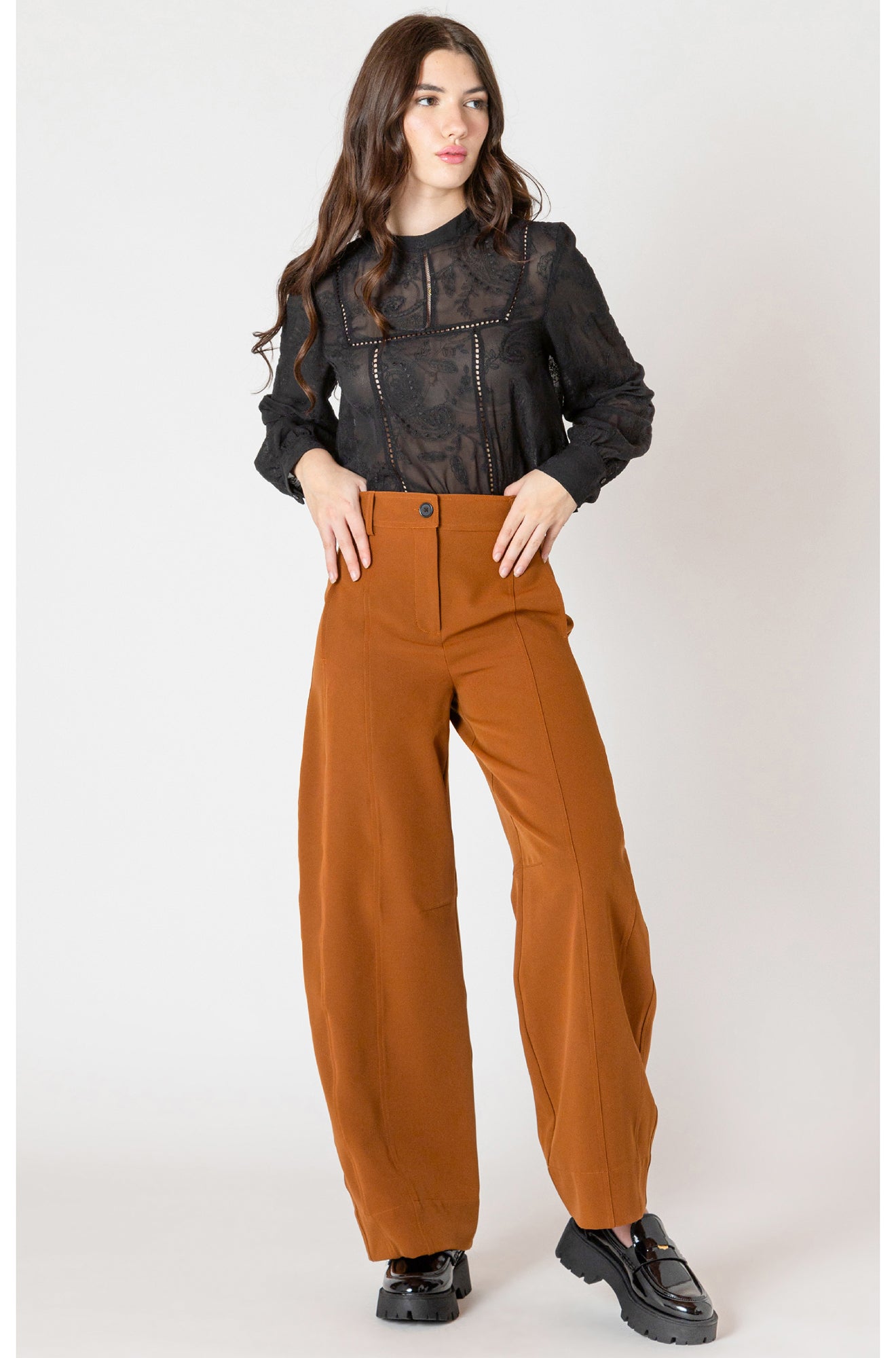 Pantalon pour femme par Black Tape | 2622710 T Caramel | Boutique Vvög, vêtements mode pour homme et femme
