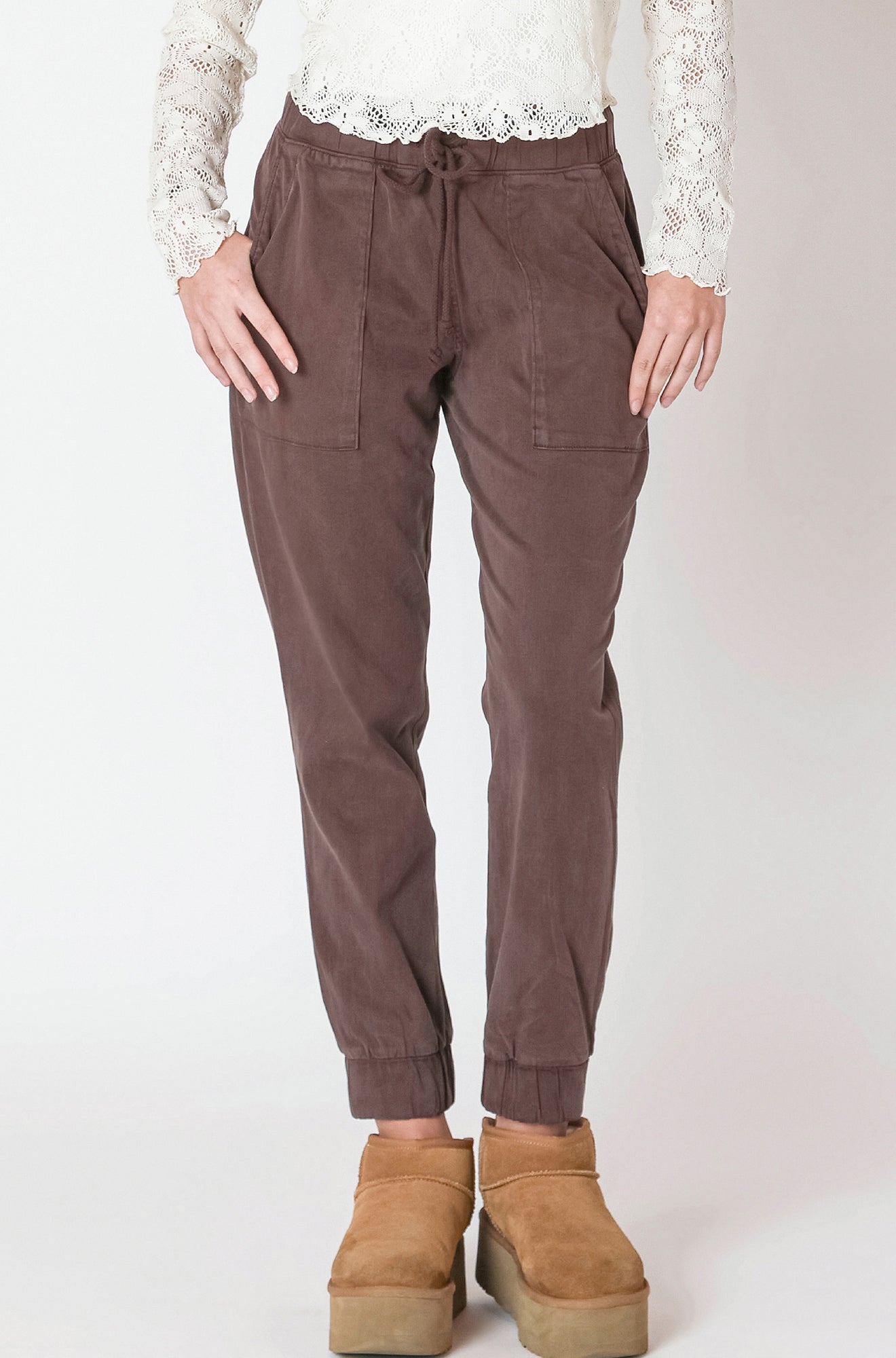 Pantalon pour femme par Dex | 2622717 D Marron | Boutique Vvög, vêtements mode pour homme et femme