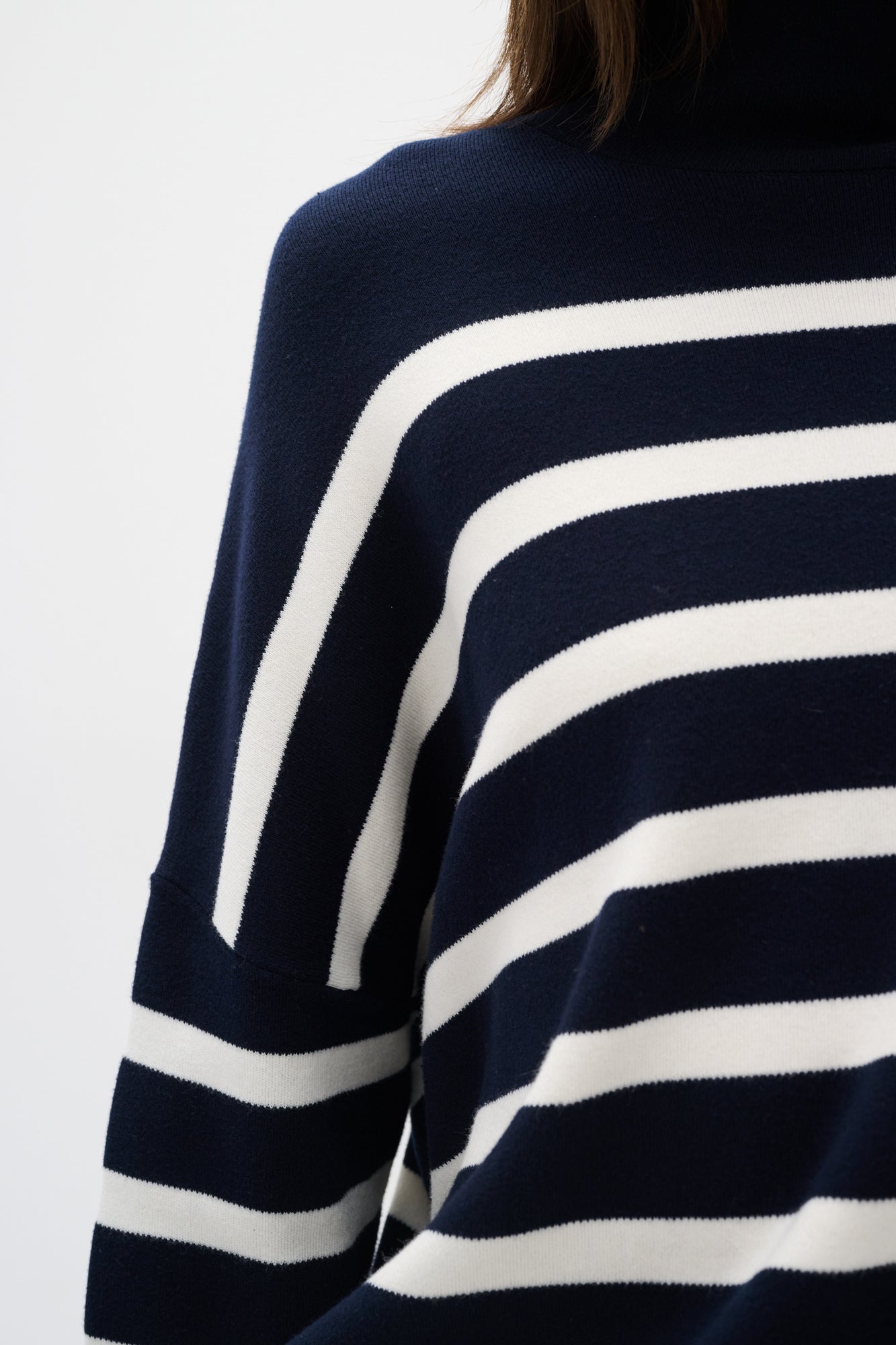 Chandail manches longues col roulé pour femme par Inwear | 30106490 Bleu/Blanc | Boutique Vvög, vêtements mode pour homme et femme