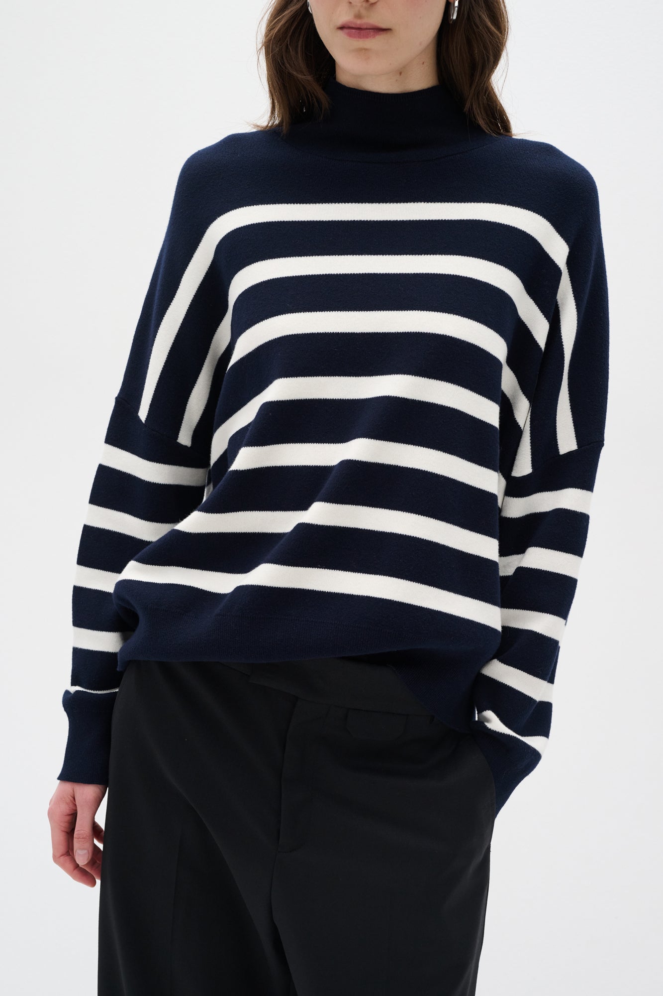 Chandail manches longues col roulé pour femme par Inwear | 30106490 Bleu/Blanc | Boutique Vvög, vêtements mode pour homme et femme