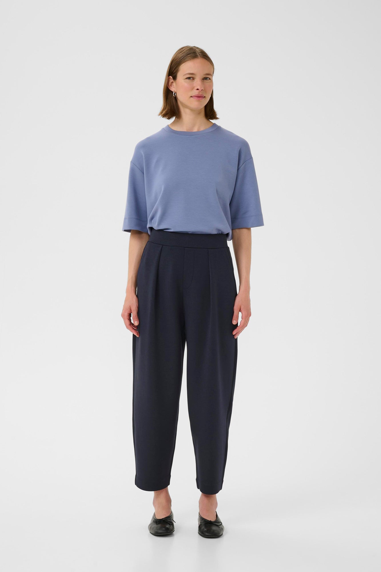 Pantalon pour femme par InWear | 30109192 Bleu Marine | Boutique Vvög, vêtements mode pour homme et femme
