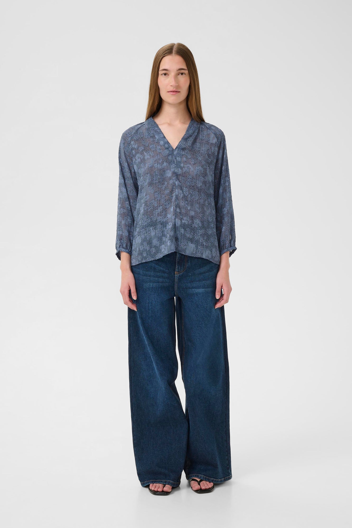 Blouse pour femme par InWear | 30110889 Surface Pointillée | Boutique Vvög, vêtements mode pour homme et femme
