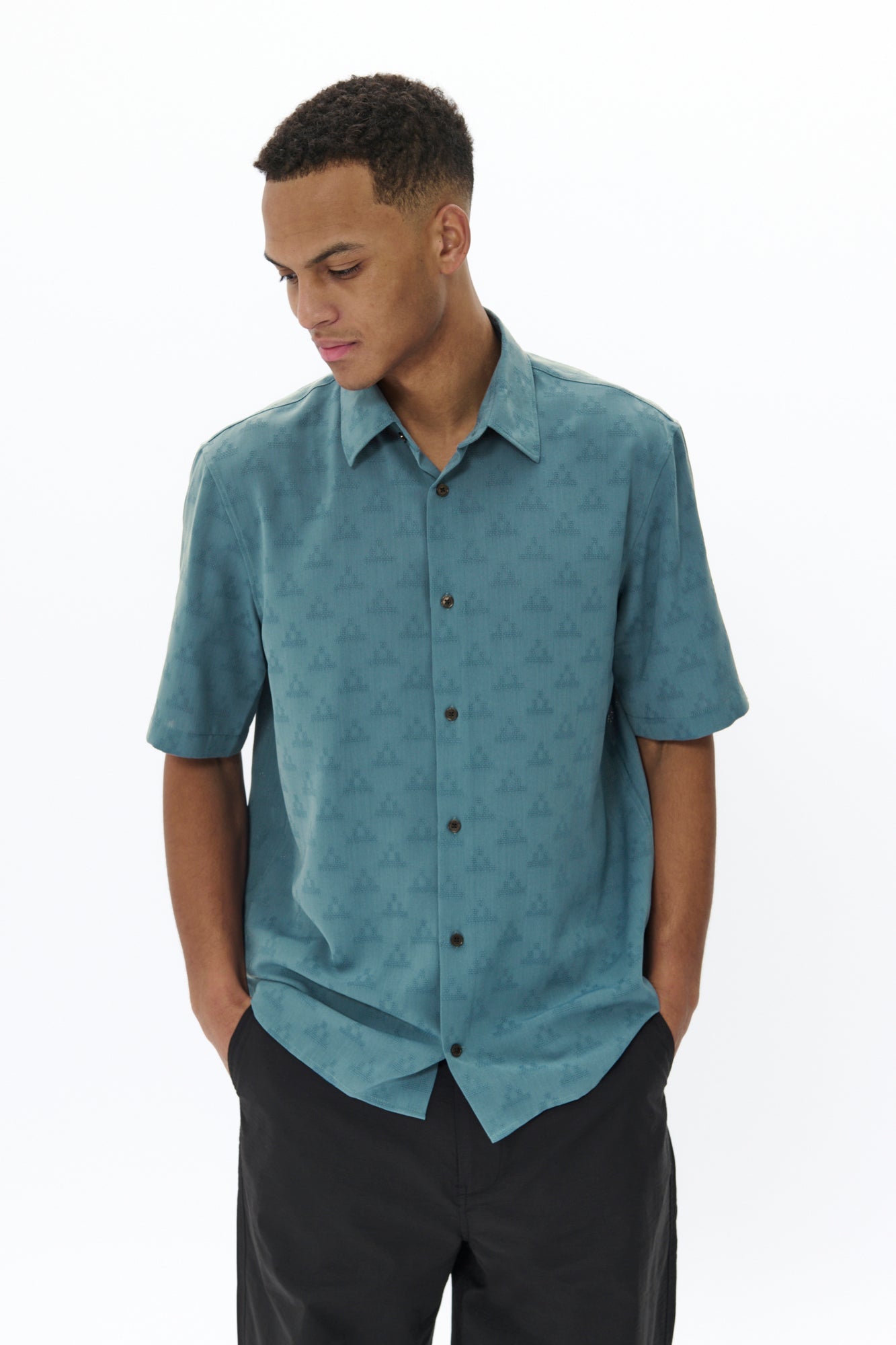 Chemise manches courtes pour homme par Matinique | 30208059 Bleu Fusion | Boutique Vvög, vêtements mode pour homme et femme