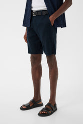 Short pour homme par Matinique | 30209072 Bleu Marine Foncé | Boutique Vvög, vêtements mode pour homme et femme