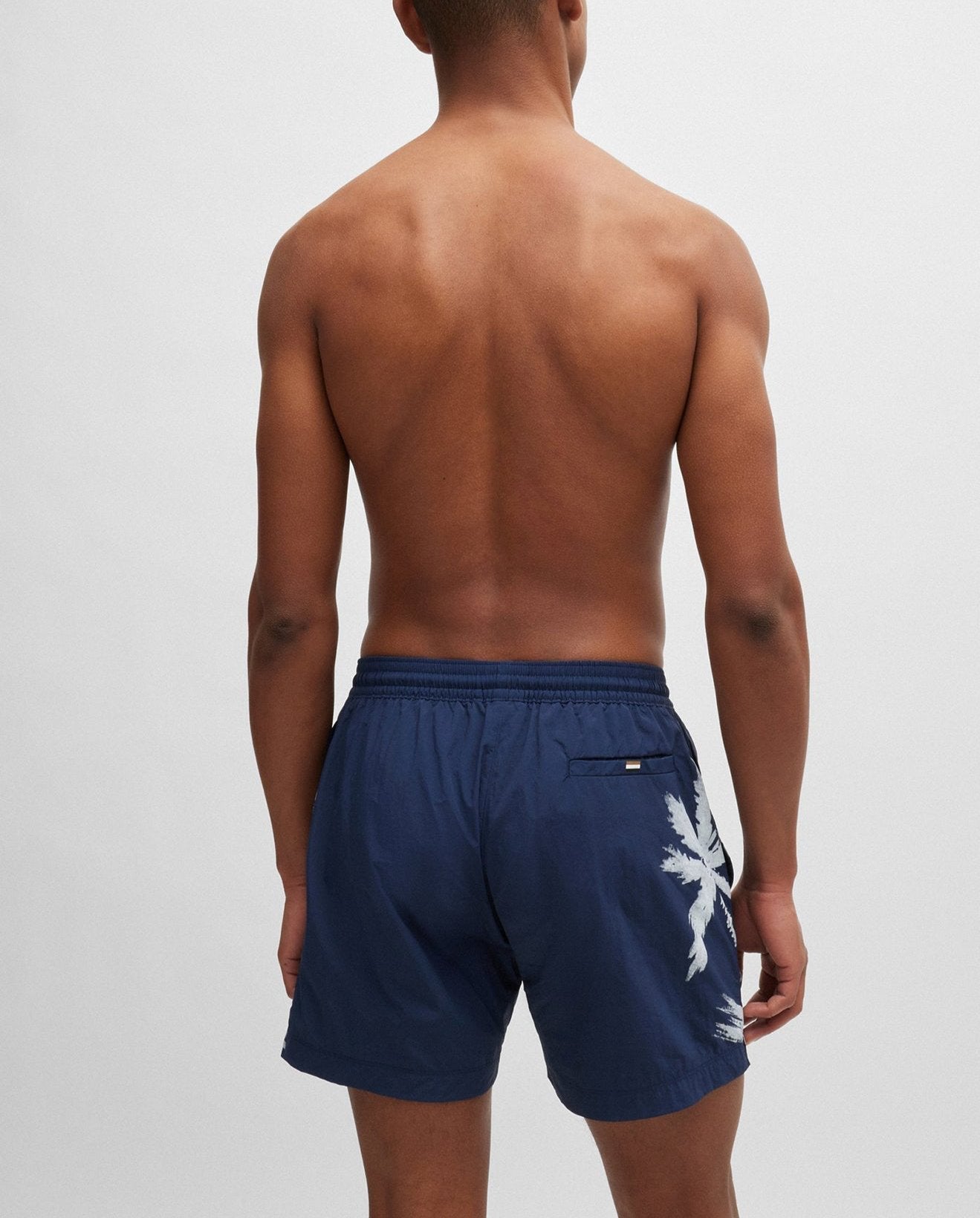 Maillot de bain short pour homme par HUGO BOSS collection Détente | 50515706 414/414 | Boutique Vvög, vêtements mode pour homme et femme