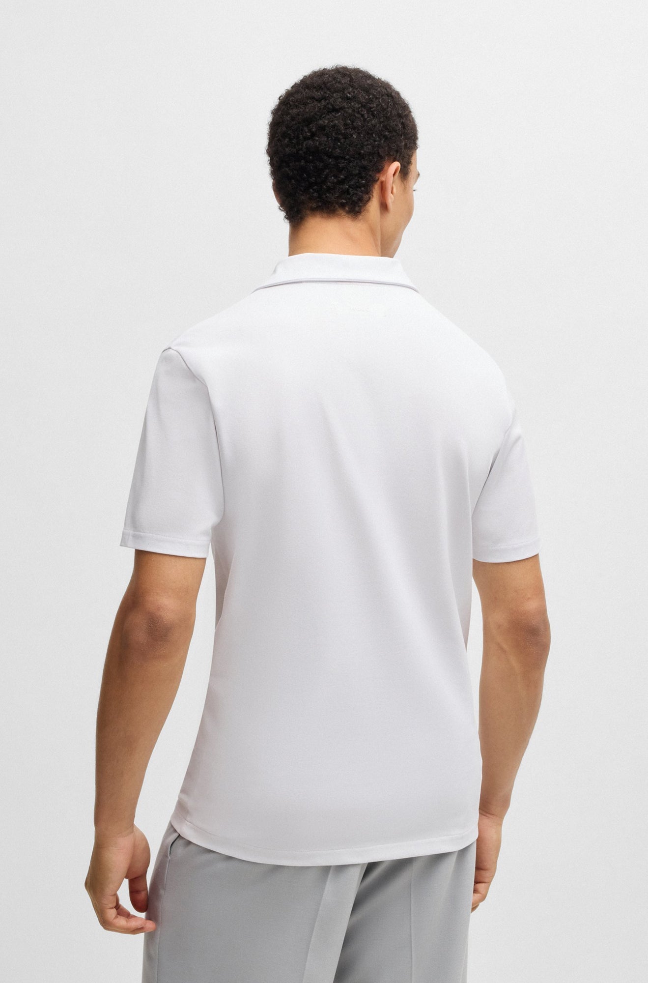 Polo sport pour homme par HUGO BOSS | 50530169 Blanc | Boutique Vvög, vêtements mode pour homme et femme
