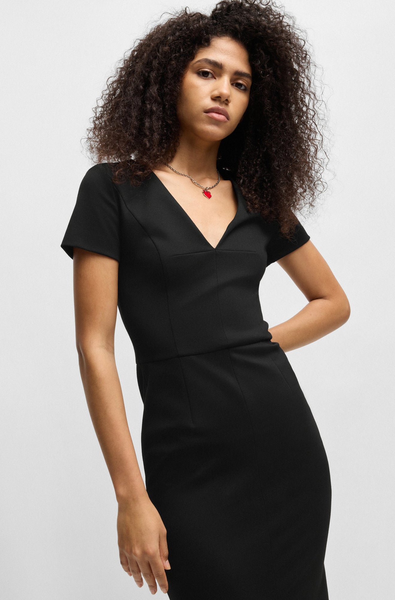 Robe pour femme par HUGO BOSS | 50533641 Noir | Boutique Vvög, vêtements mode pour homme et femme