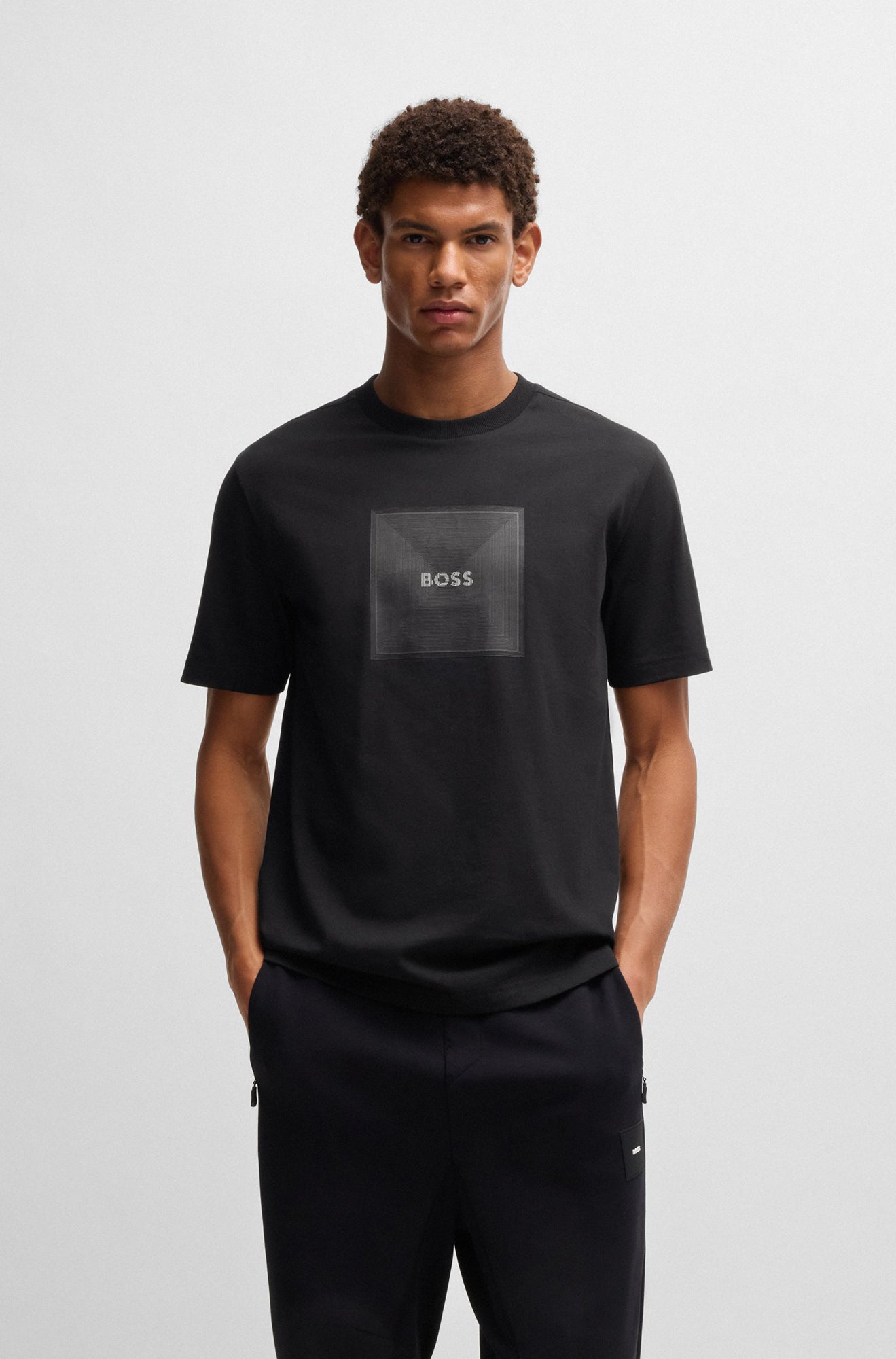 Tシャツ・カットソー BOSS Men T-shirt Black 50538096 001 Men's T-Shirt by HUGO BOSS | 50538096 Black | Boutique Vvög