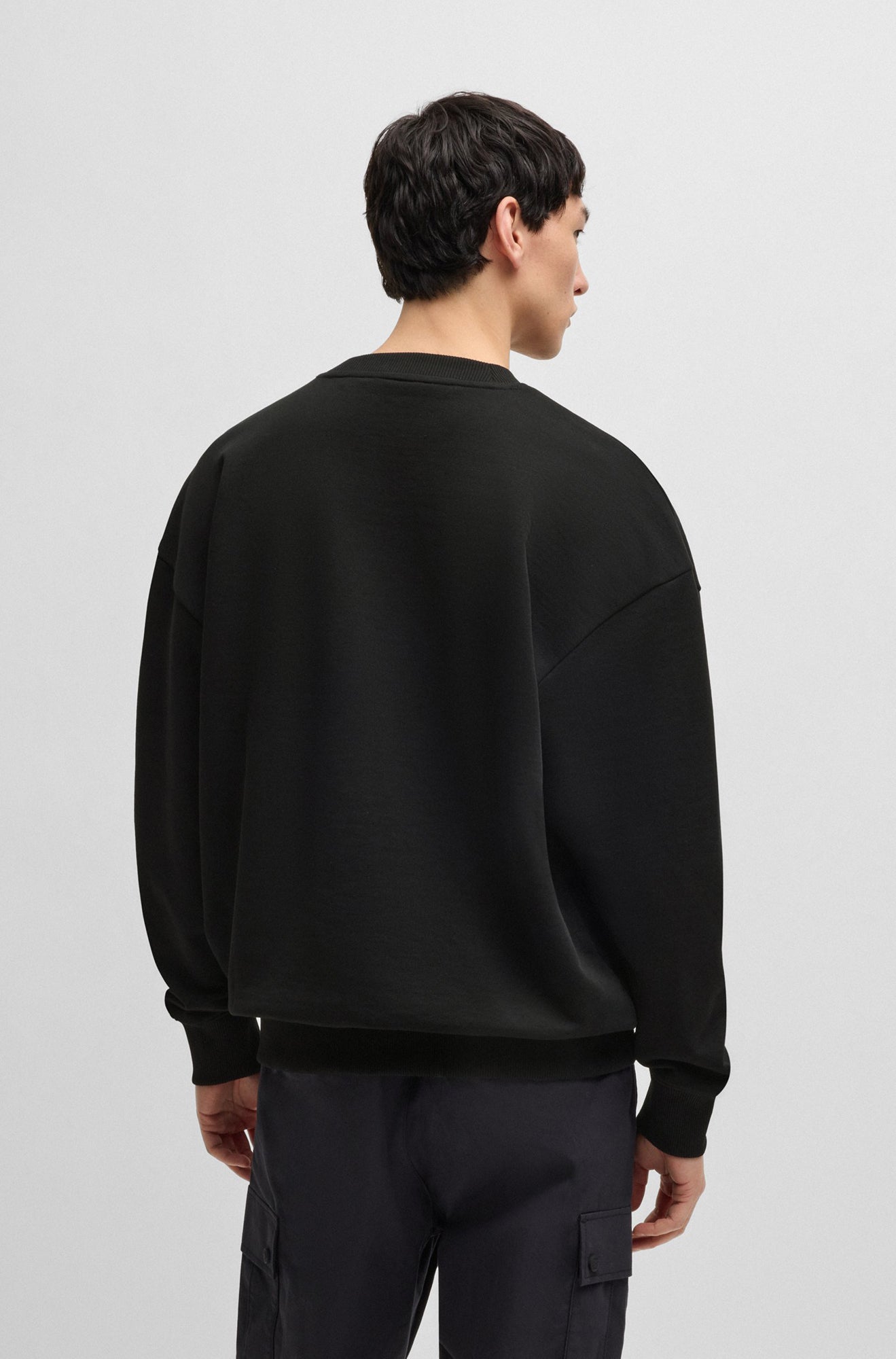 Chandail manches longues pour homme par HUGO BOSS | 50542806 Noir | Boutique Vvög