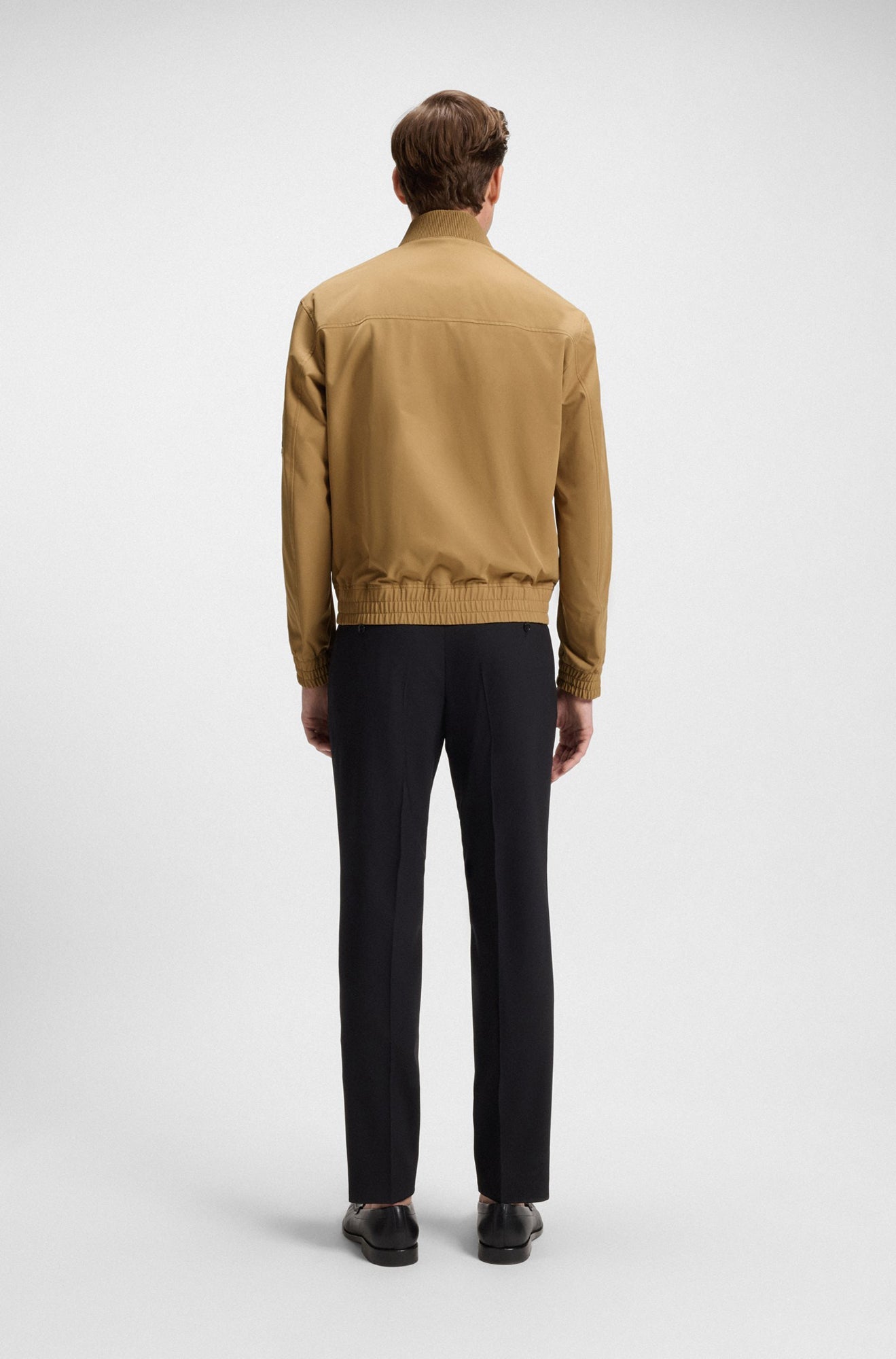 Coupe-vent mi-saison pour homme par HUGO BOSS | 50544097 Beige Moyen | Boutique Vvög, vêtements mode pour homme et femme