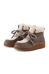 Bottes taupe, vue produit pour femme par Ilse Jacobsen