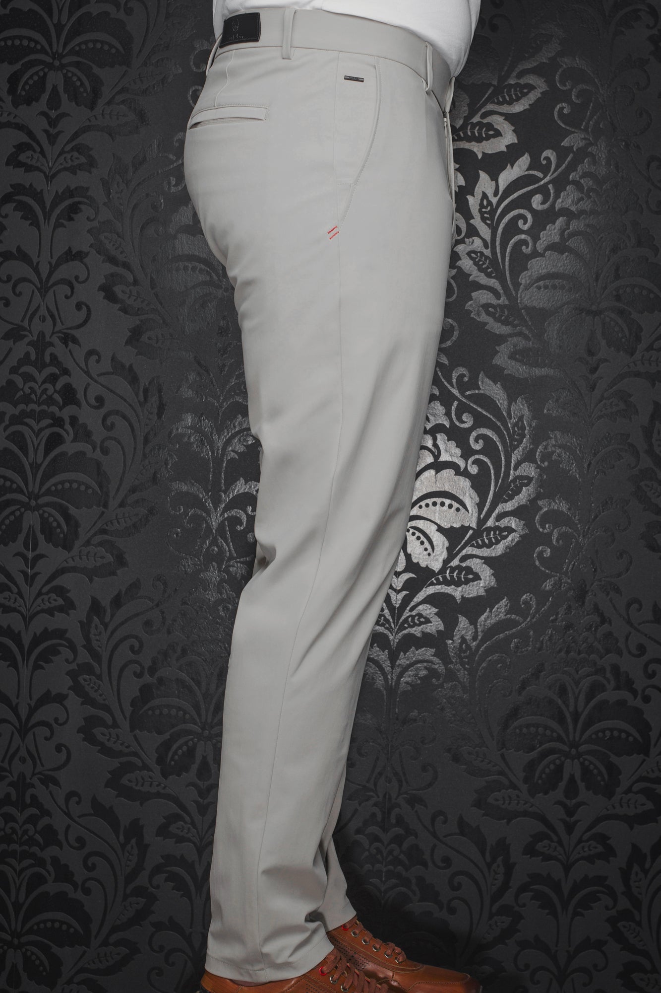 Pantalon pour homme par Au Noir | CARRERA-LIMAO Argent | Boutique Vvög, inventaire complet de la marque Au Noir