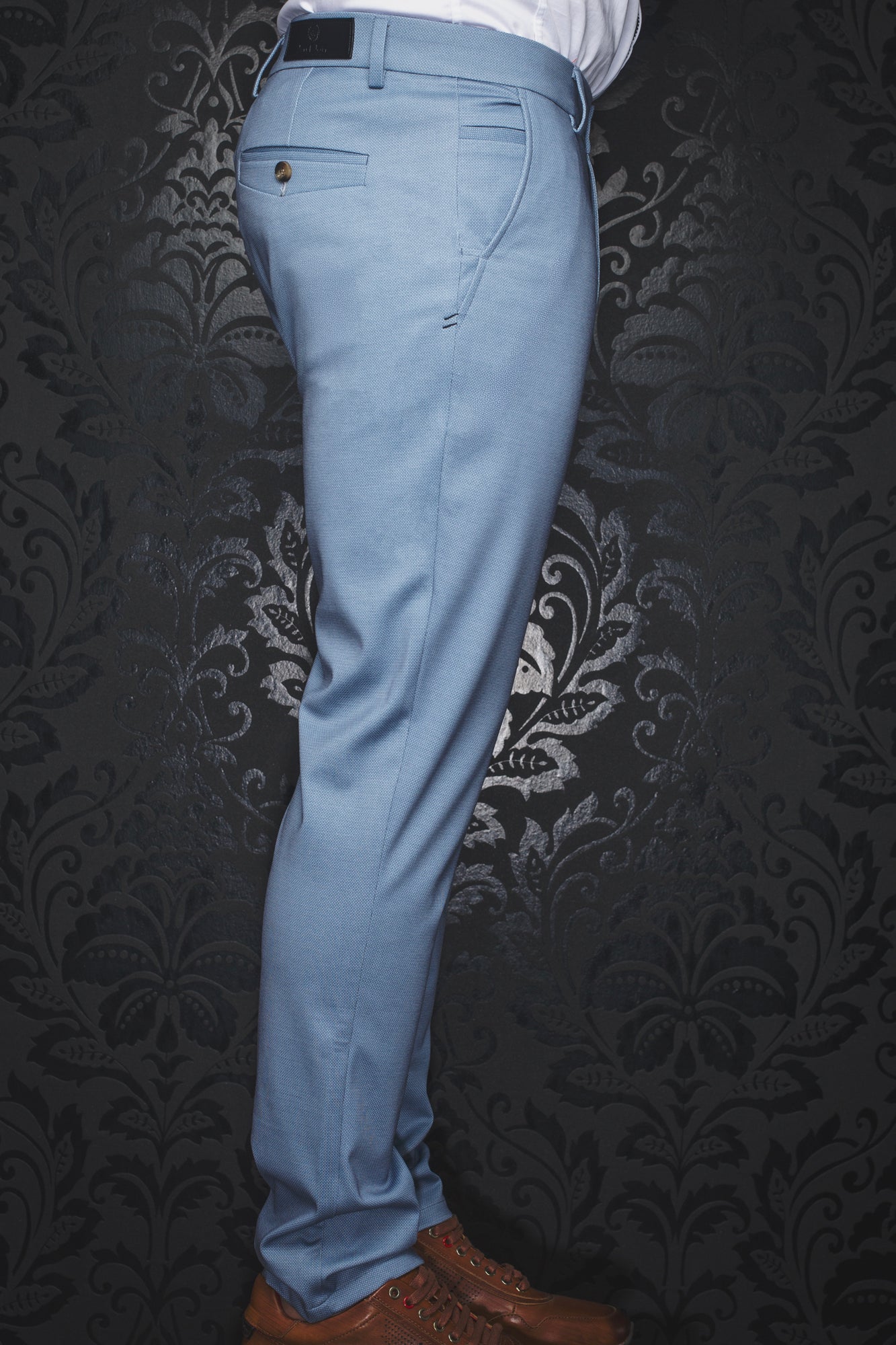 Pantalon pour homme par Au Noir | GLOVER-BERETTA Bleu Clair | Boutique Vvög, inventaire complet de la marque Au Noir