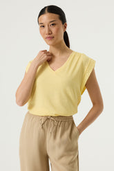 T-Shirt pour femme par Garcia | Q260007 Citron luxuriant | Boutique Vvög, vêtements mode pour homme et femme