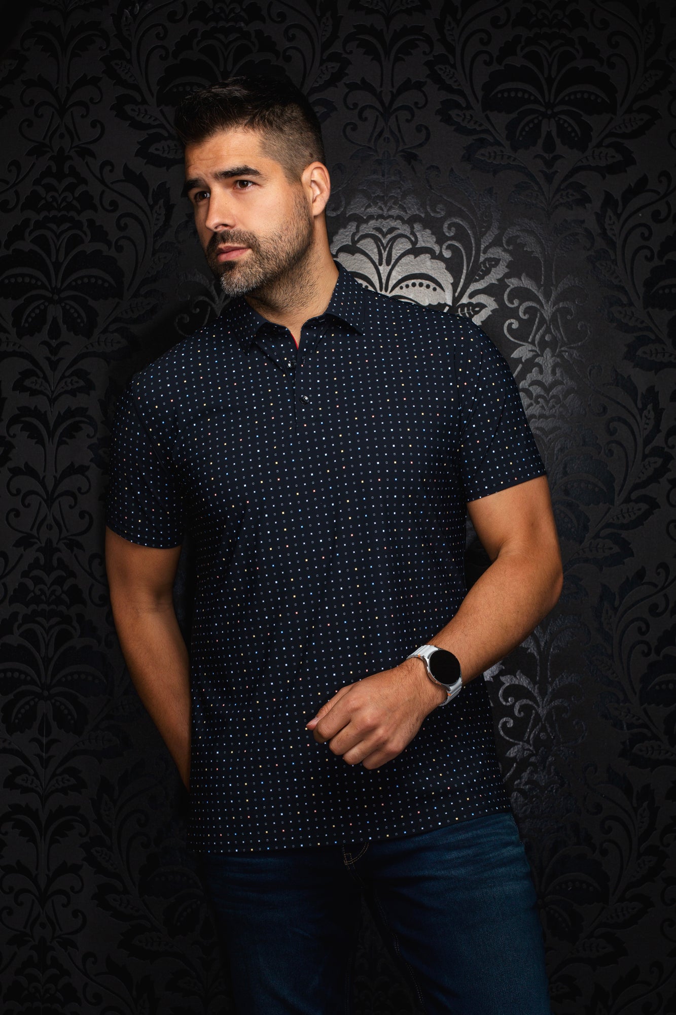 Polo en nylon pour homme par Au Noir | RAPHY (SS) SQRX Noir | Boutique Vvög, inventaire complet de la marque Au Noir