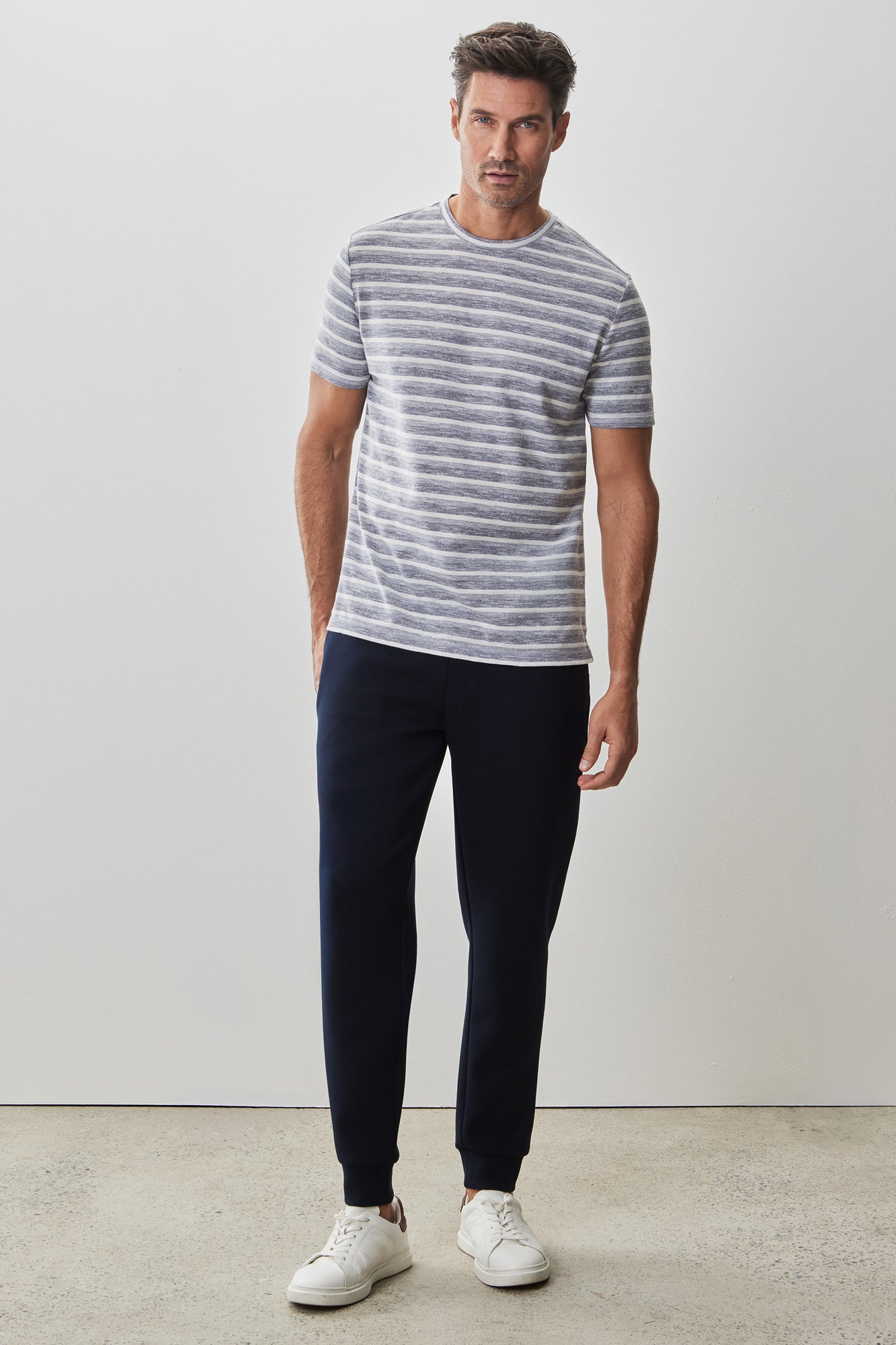 T-shirt col rond pour homme par Robert Barakett | RB51128 Hockney Bleu | Boutique Vvög, vêtements mode pour homme et femme
