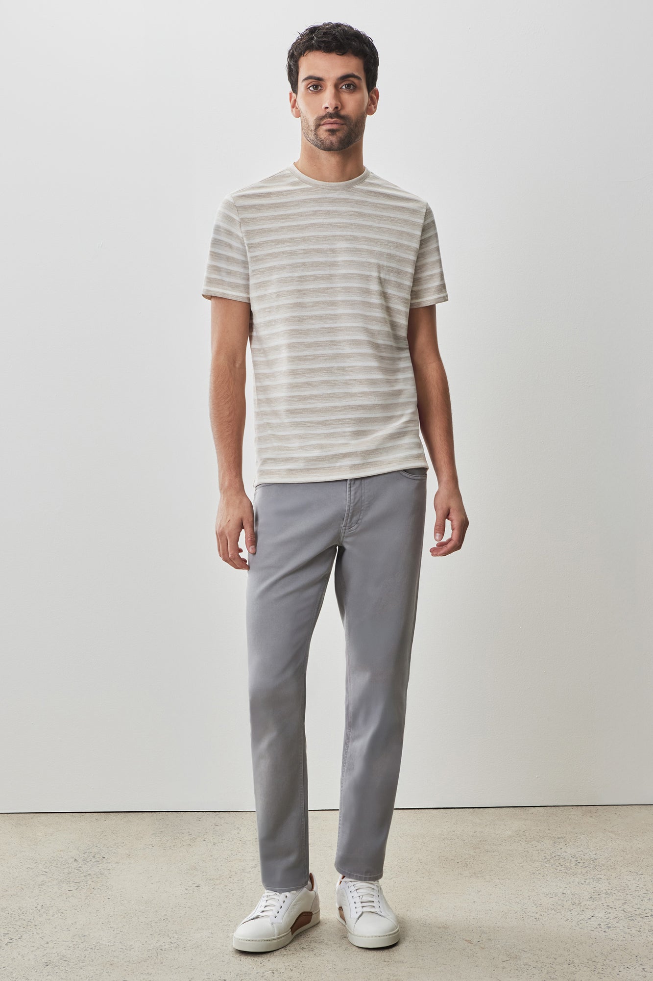 T-shirt col rond pour homme par Robert Barakett | RB51128 Hockney Beige | Boutique Vvög, vêtements mode pour homme et femme