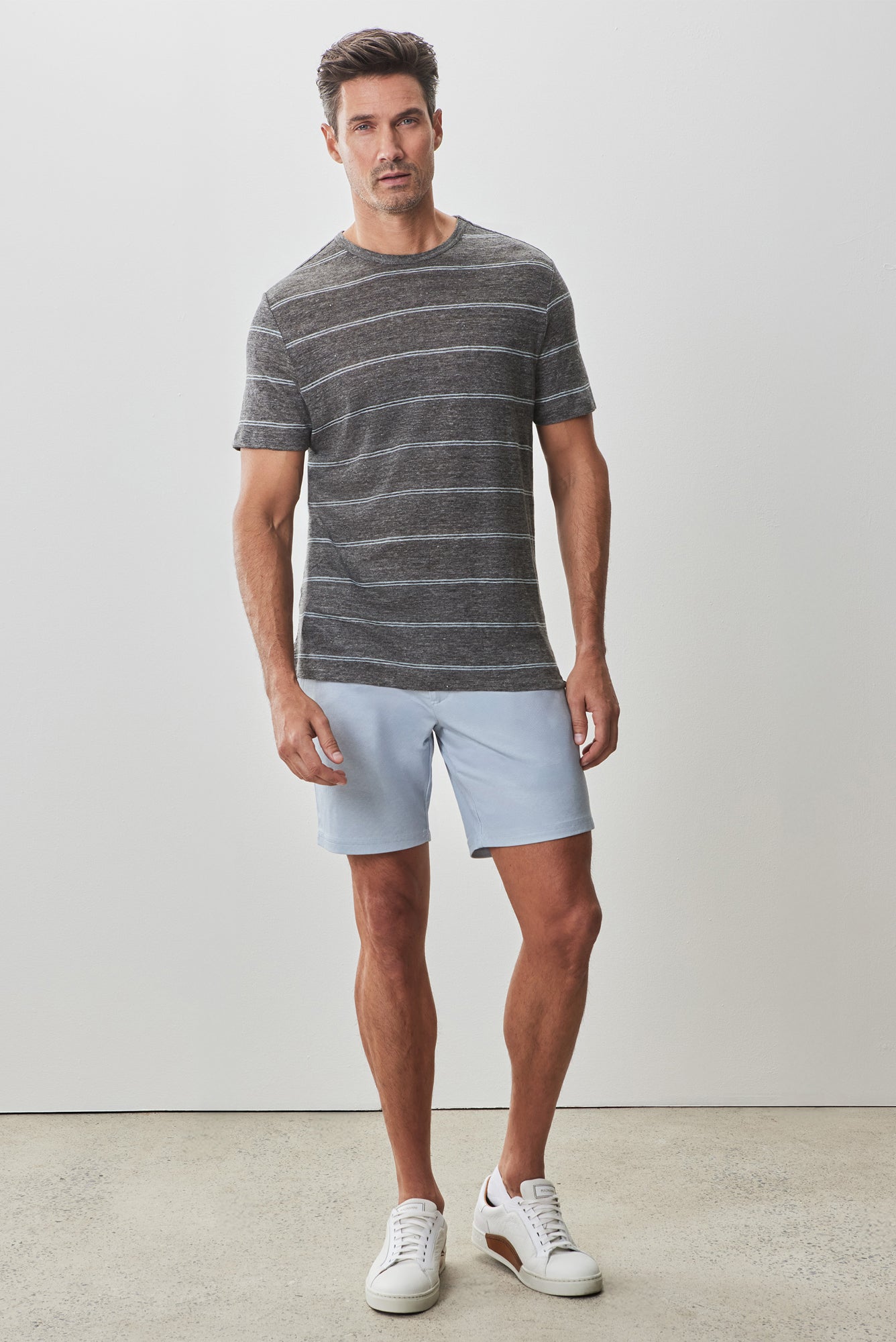 T-shirt col rond pour homme par Robert Barakett | RB51174 Folsom Anthracite | Boutique Vvög, vêtements mode pour homme et femme