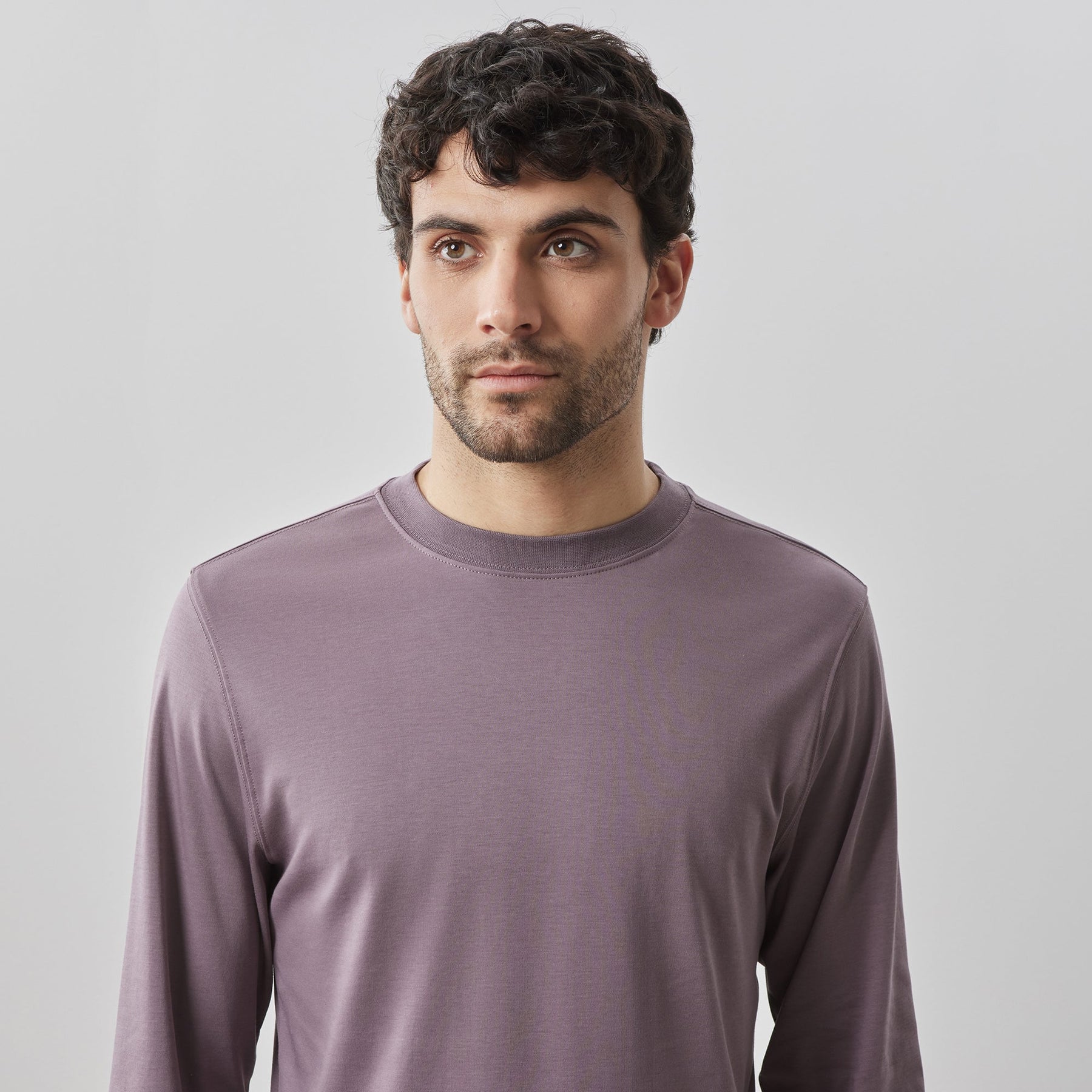 Chandail col rond pour homme par Robert Barakett | RB82247 Georgia Violet Persistant | Boutique Vvög, vêtements mode pour homme et femme