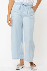 Pantalon pour femme par Carreli Jeans | T 1003 Denim Décoloré | Boutique Vvög, vêtements mode pour homme et femme