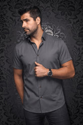 Chemise manches courtes en Knit pour homme par Au Noir | ALEX (SS) SLD Gris Foncé | Vvog.ca, inventaire complet de la marque Au Noir