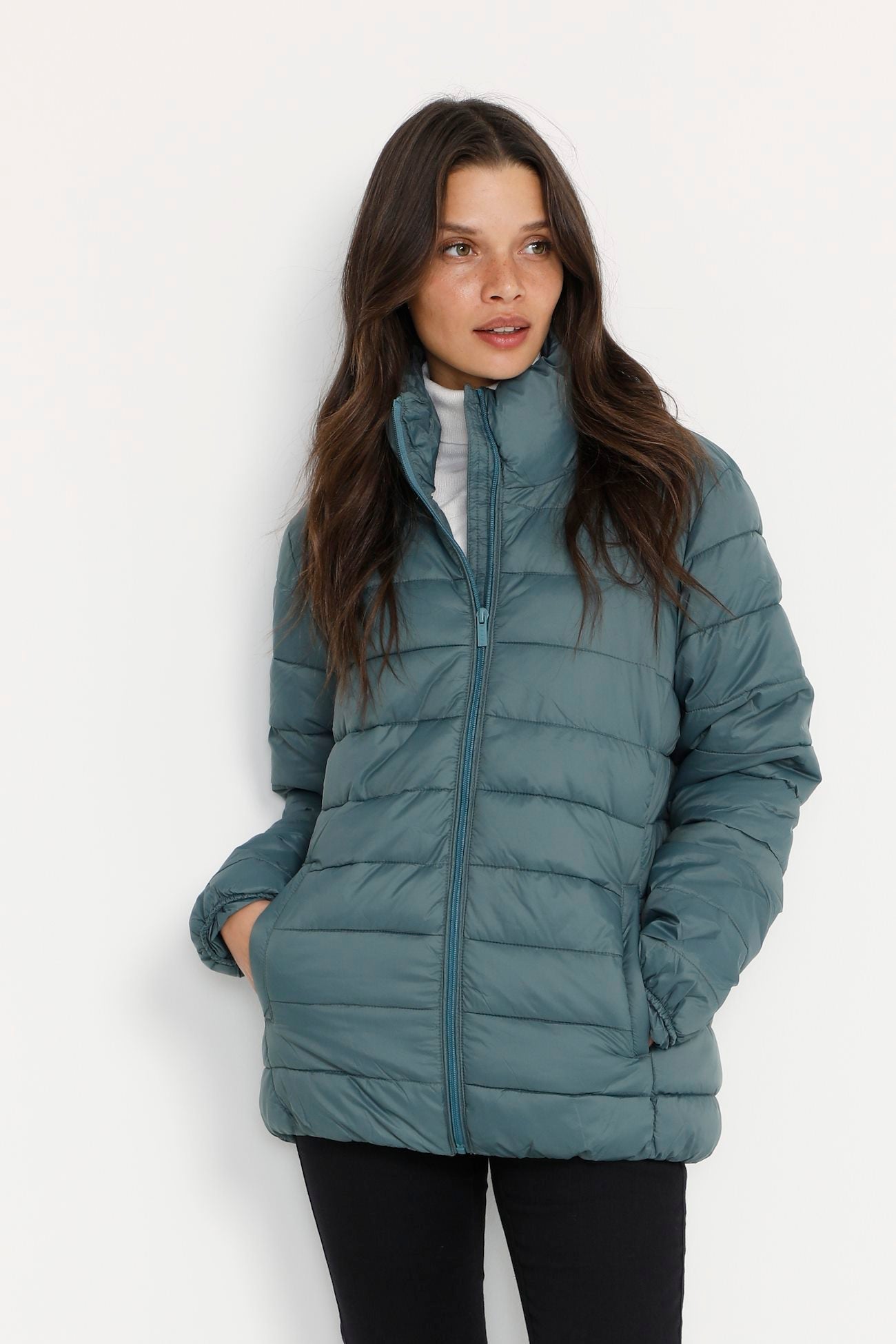 Coupe-vent mi-saison pour femme par Kaffe | 10506103 185606 | Boutique Vvög, vêtements mode pour homme et femme