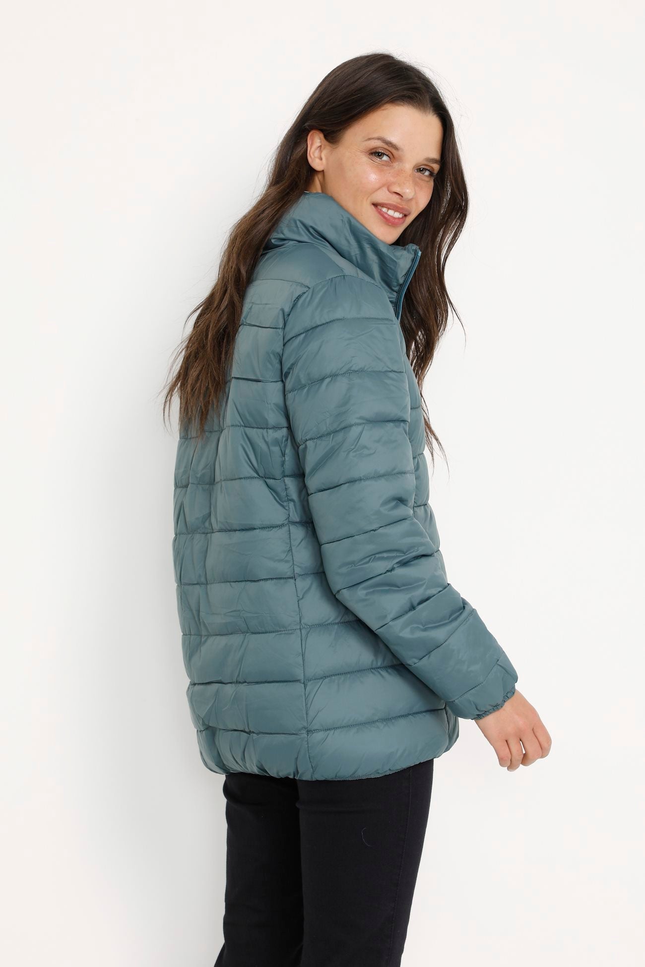 Coupe-vent mi-saison pour femme par Kaffe | 10506103 185606 | Boutique Vvög, vêtements mode pour homme et femme