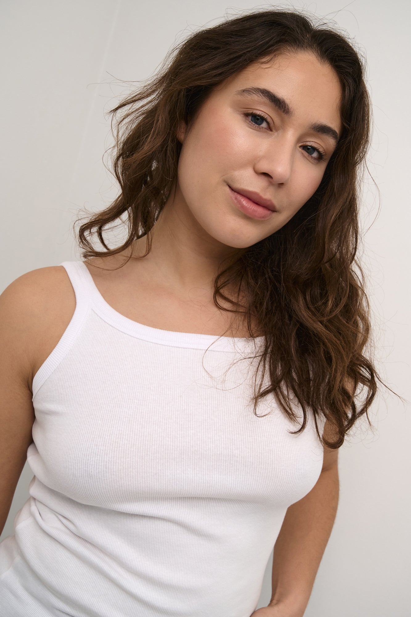 Camisole pour femme par Kaffe | 10507348 Blanc/110601-WHITE | Boutique Vvög, vêtements mode pour homme et femme