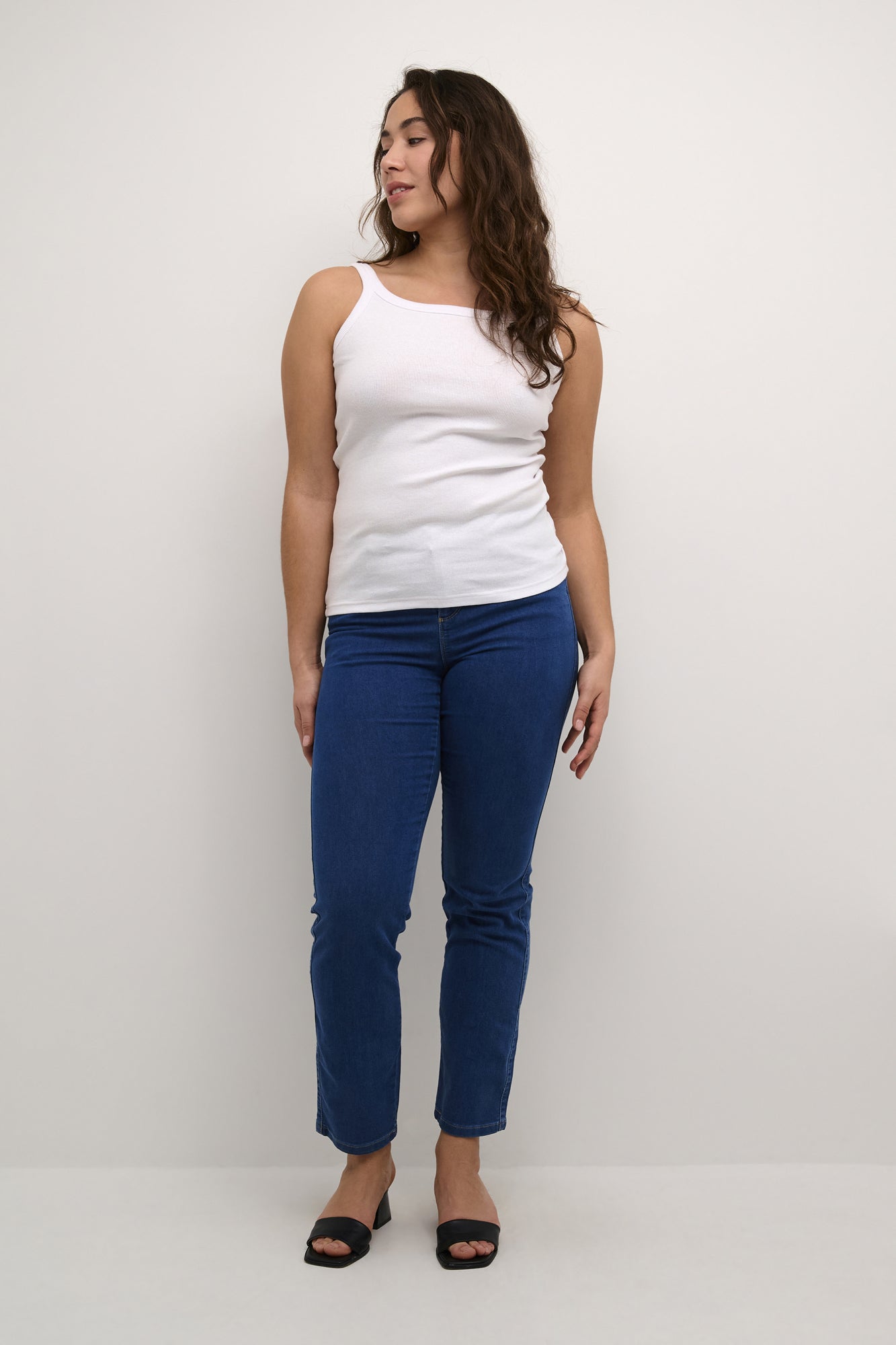 Camisole pour femme par Kaffe | 10507348 Blanc/110601-WHITE | Boutique Vvög, vêtements mode pour homme et femme