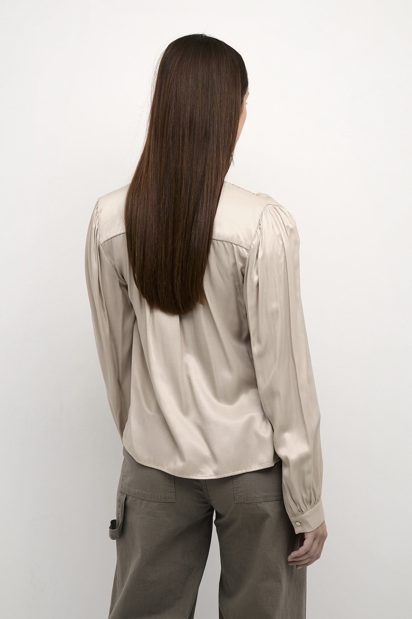 Blouse pour femme par Kaffe | 10507787/Laura 151305-GREY | Boutique Vvög, vêtements mode pour homme et femme