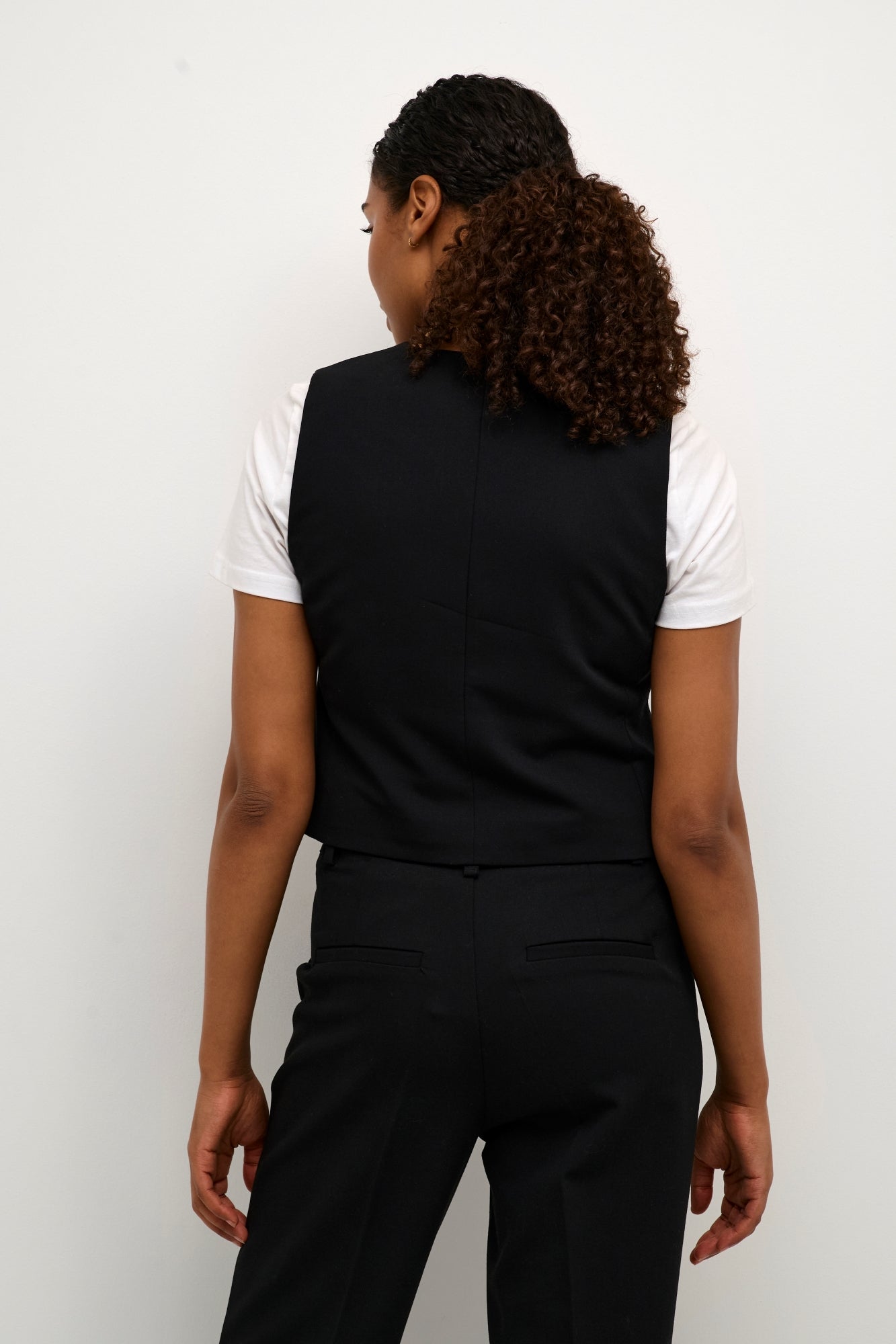 Gilet pour femme par Kaffe | 10507907/Sakura 100121-BLACK DEEP | Boutique Vvög, vêtements mode pour homme et femme