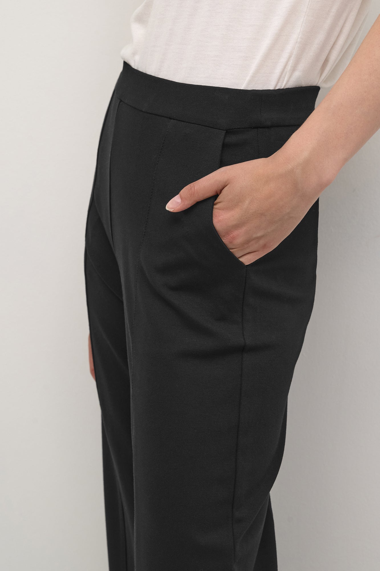 Pantalon pour femme par Cream | Sala/10612212 100120-PITCH BLACK | Boutique Vvög, vêtements mode pour homme et femme