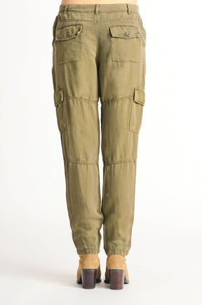 Pantalon pour femme par Dex | 2222709 D DUSTY OLIVE | Boutique Vvög, vêtements mode pour homme et femme