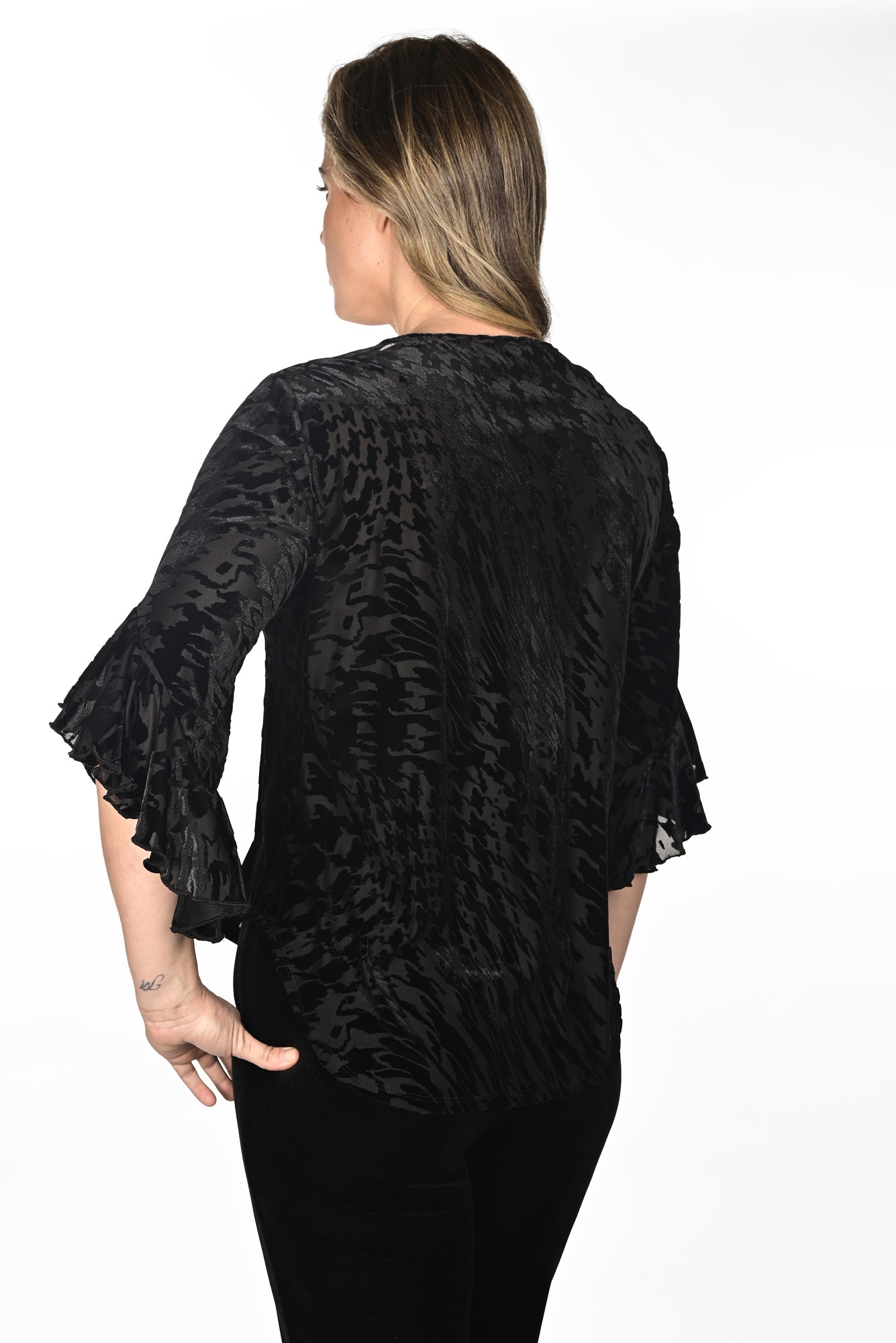 Blouse pour femme par Frank Lyman | 234289 BLACK | Boutique Vvög, vêtements mode pour homme et femme