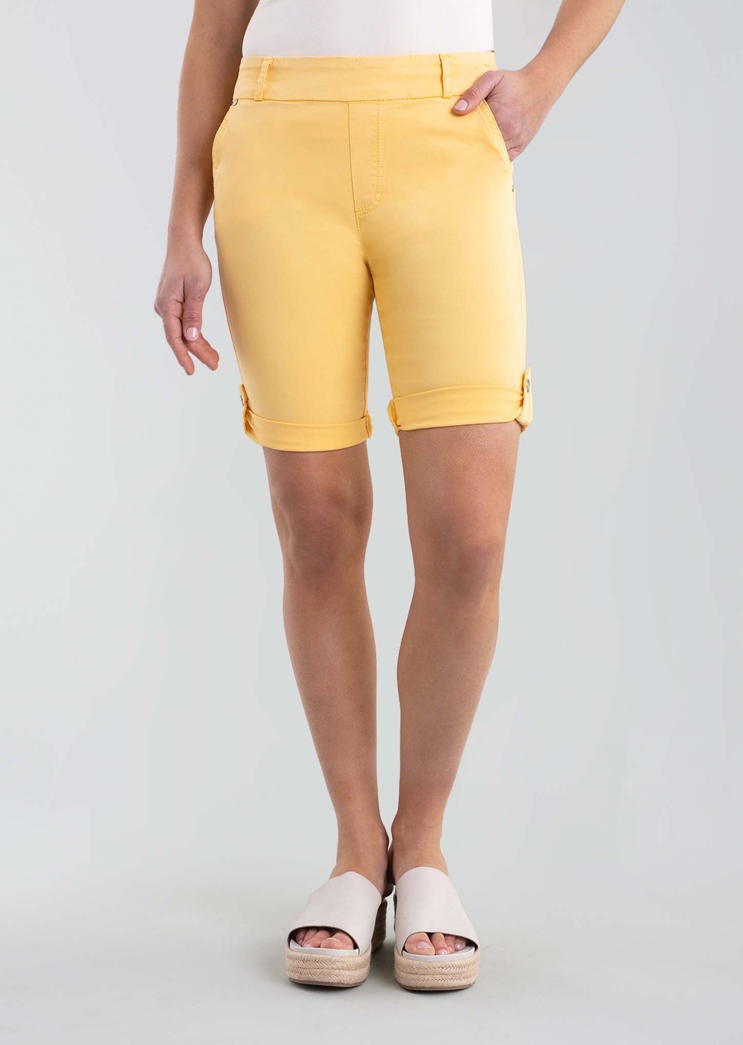 Bermuda pour femme par Lisette L | Josie 882774 346-Sunflower | Boutique Vvög, vêtements mode pour homme & femme